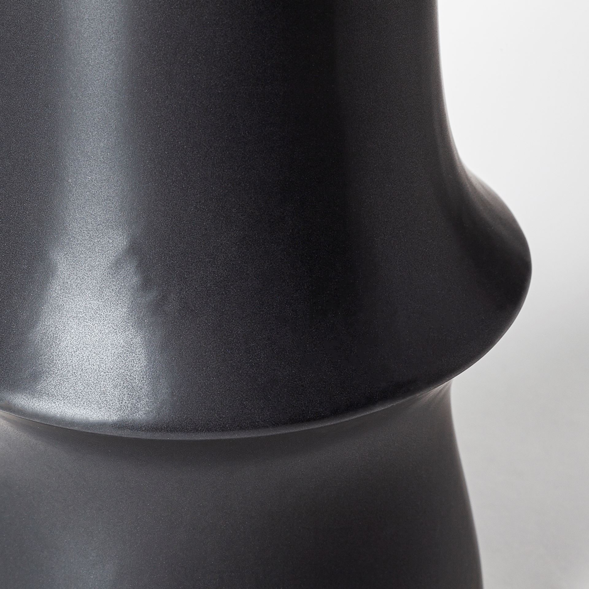 Mercana Laforge Black Vase - Black, H17"