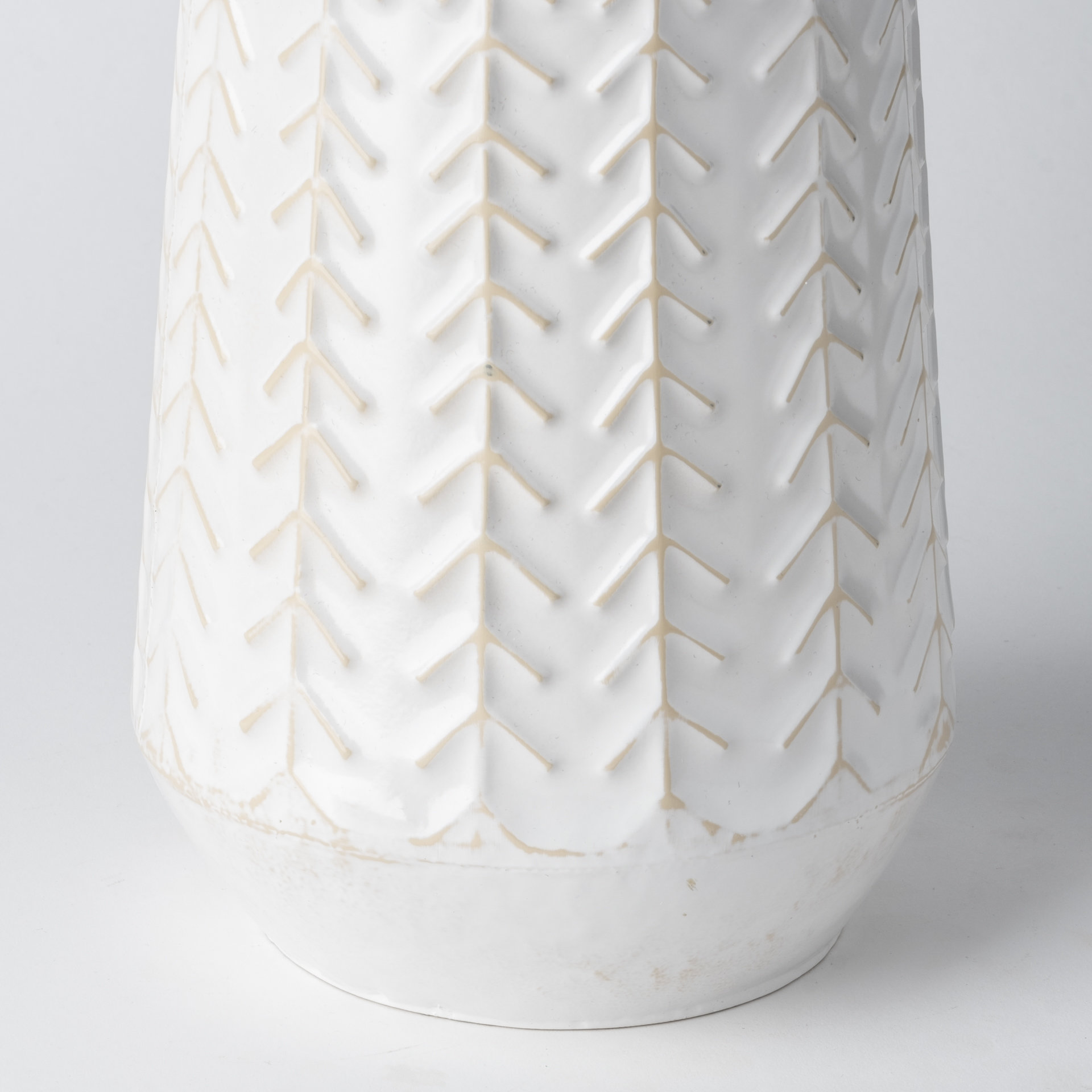 Mercana Gemma Vase - White, Ceramic