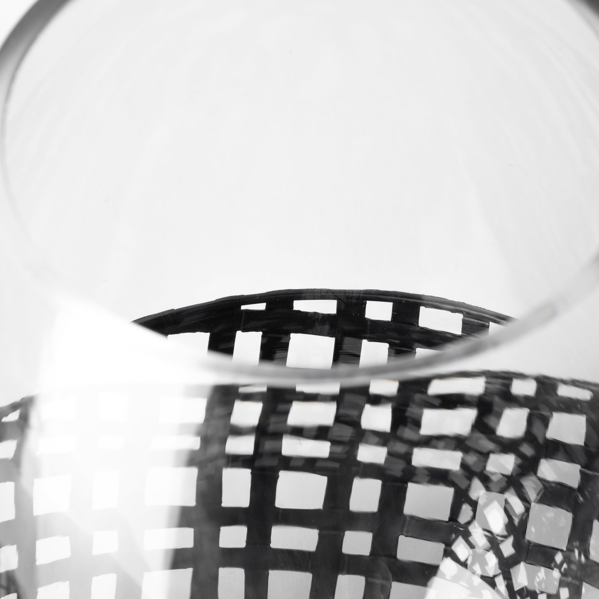 Mercana Reena Candle Holder - Black, H10"