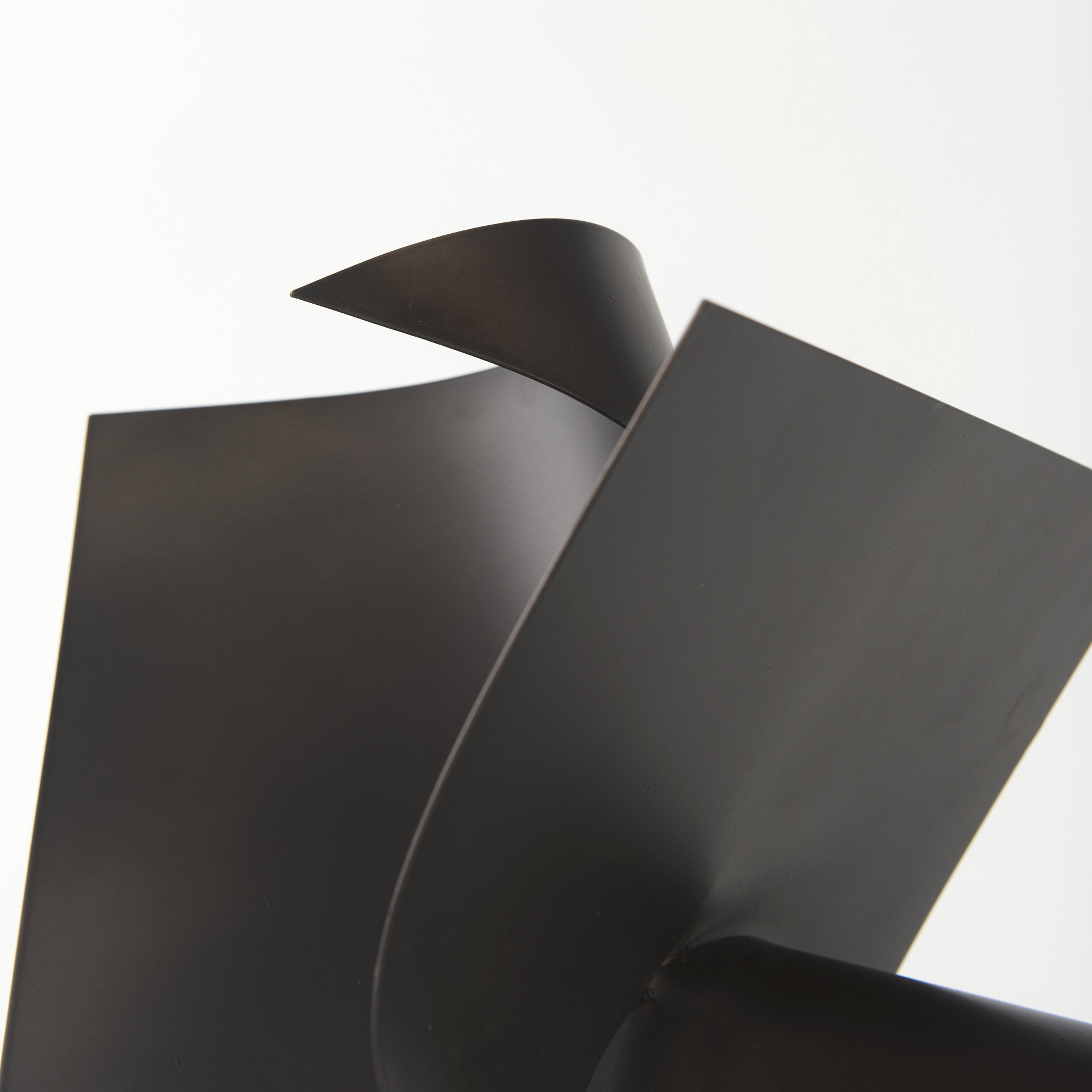 Mercana Francesca Small Object - Black, Metal
