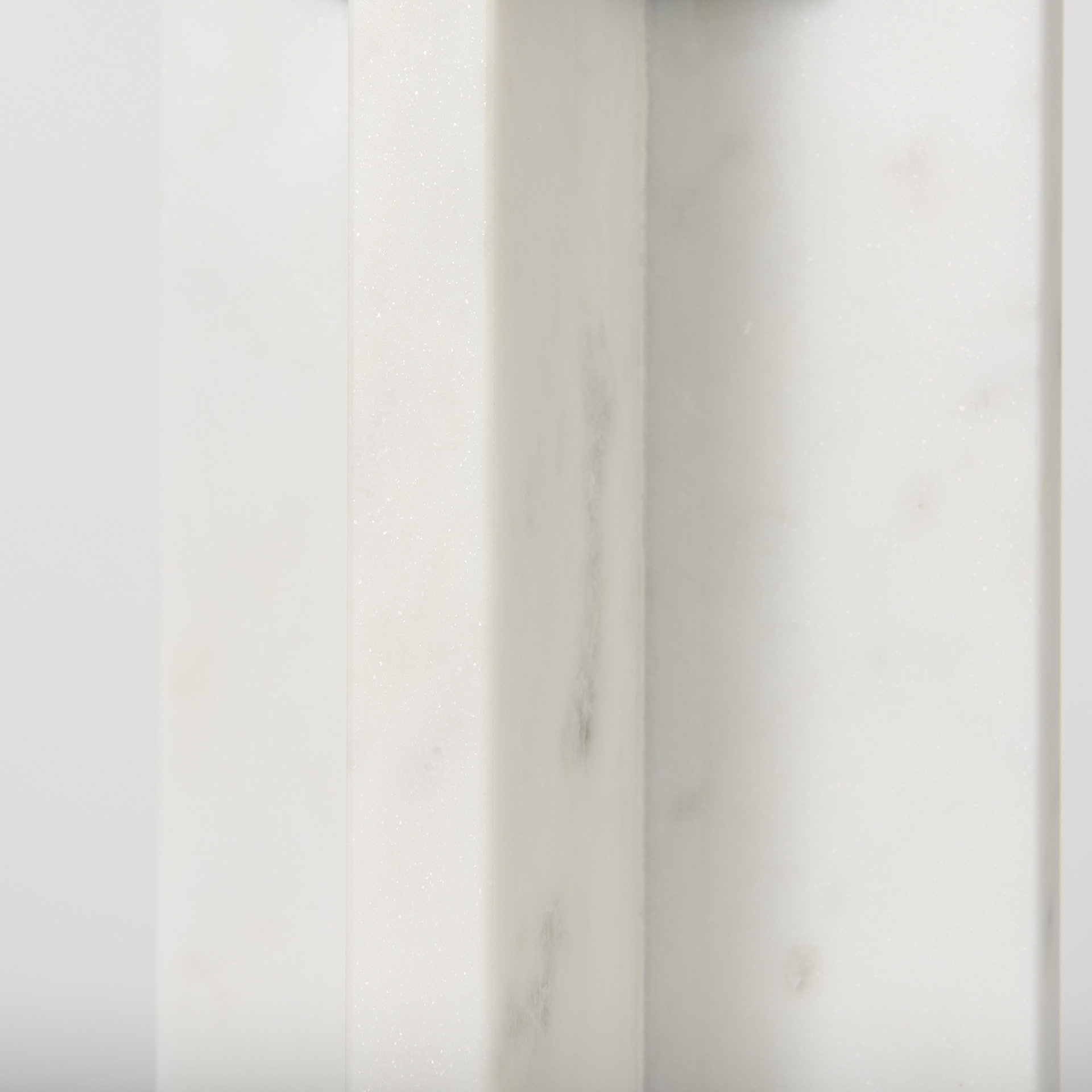 Mercana Sophia Candle Holder - White, H11"