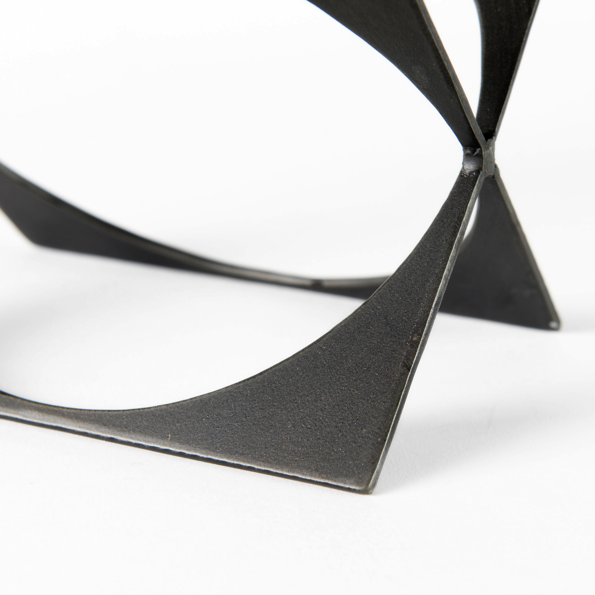 Mercana Lima Object - Gray, H6"