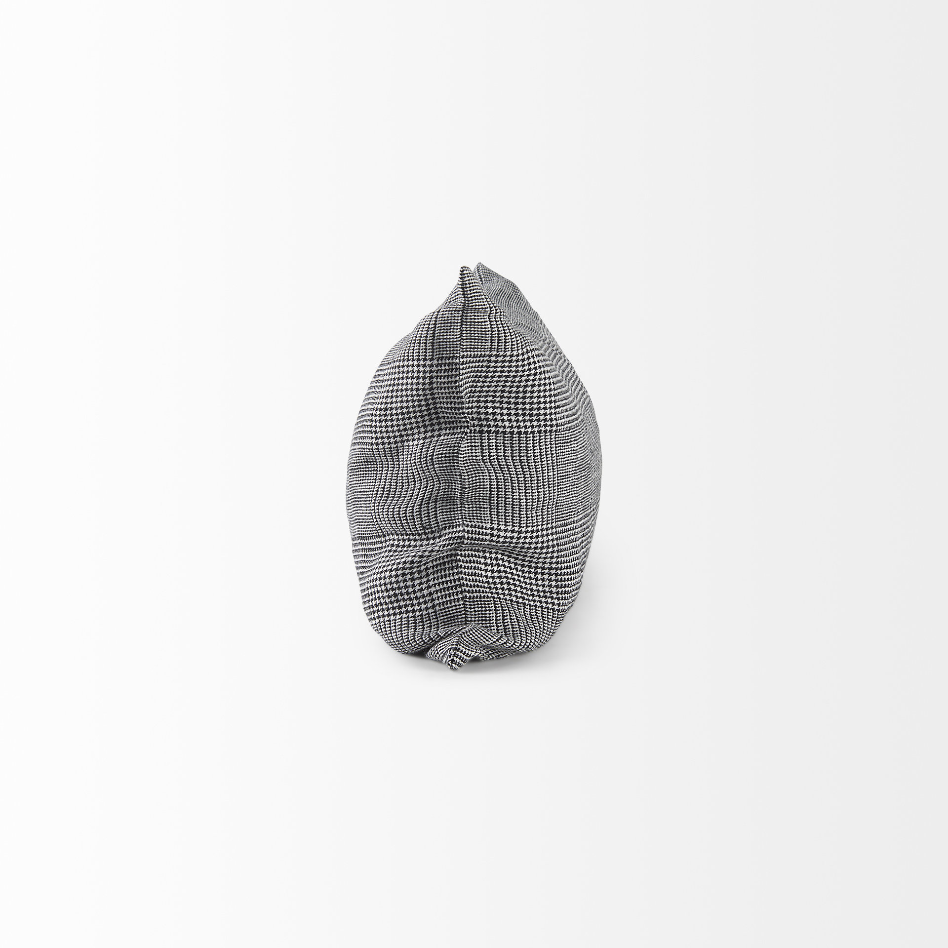 Mercana Ramone Pillow - White/Black, 14x26