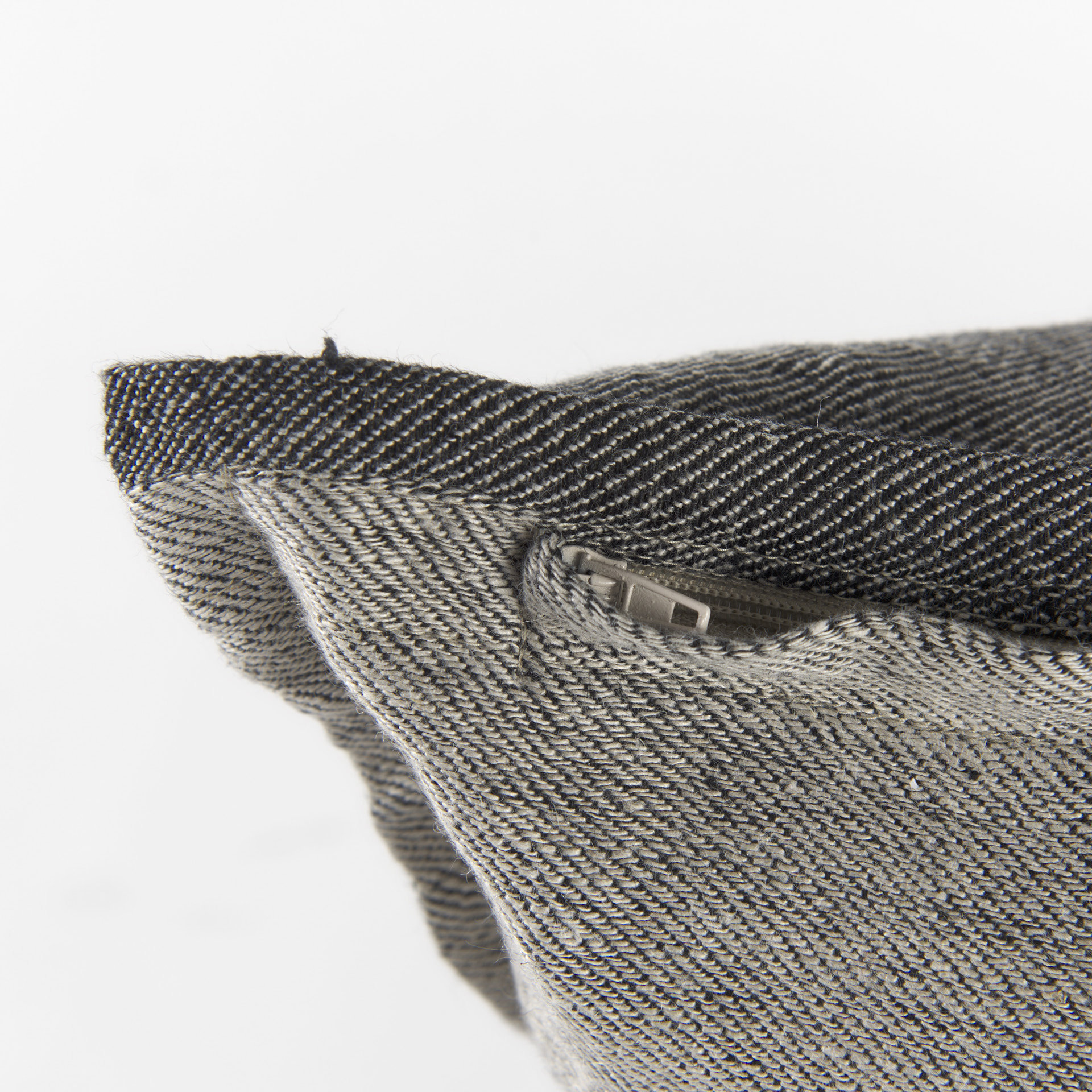 Mercana Zadie Pillow - Light Gray, 20x20