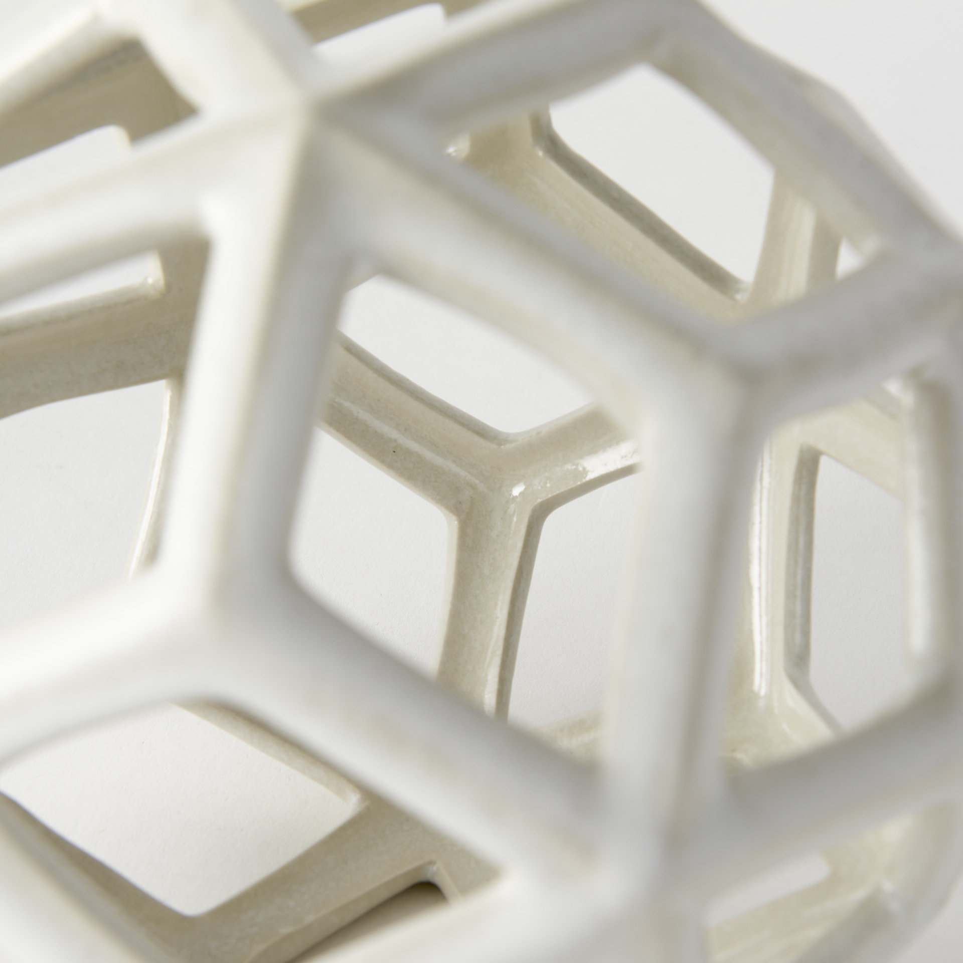 Mercana Geom Object - White, Metal