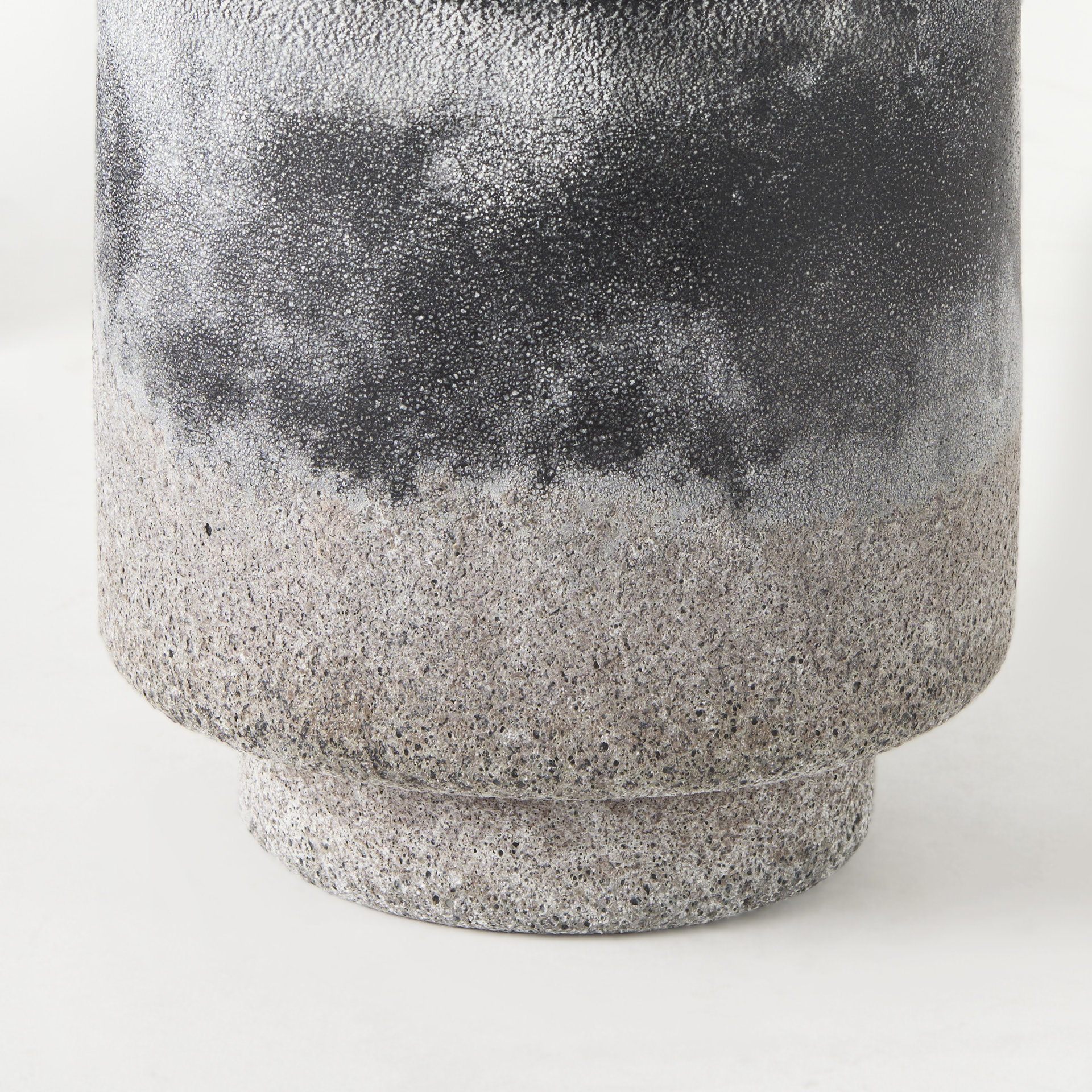 Mercana Squally Vase - Black/Brown, H6"