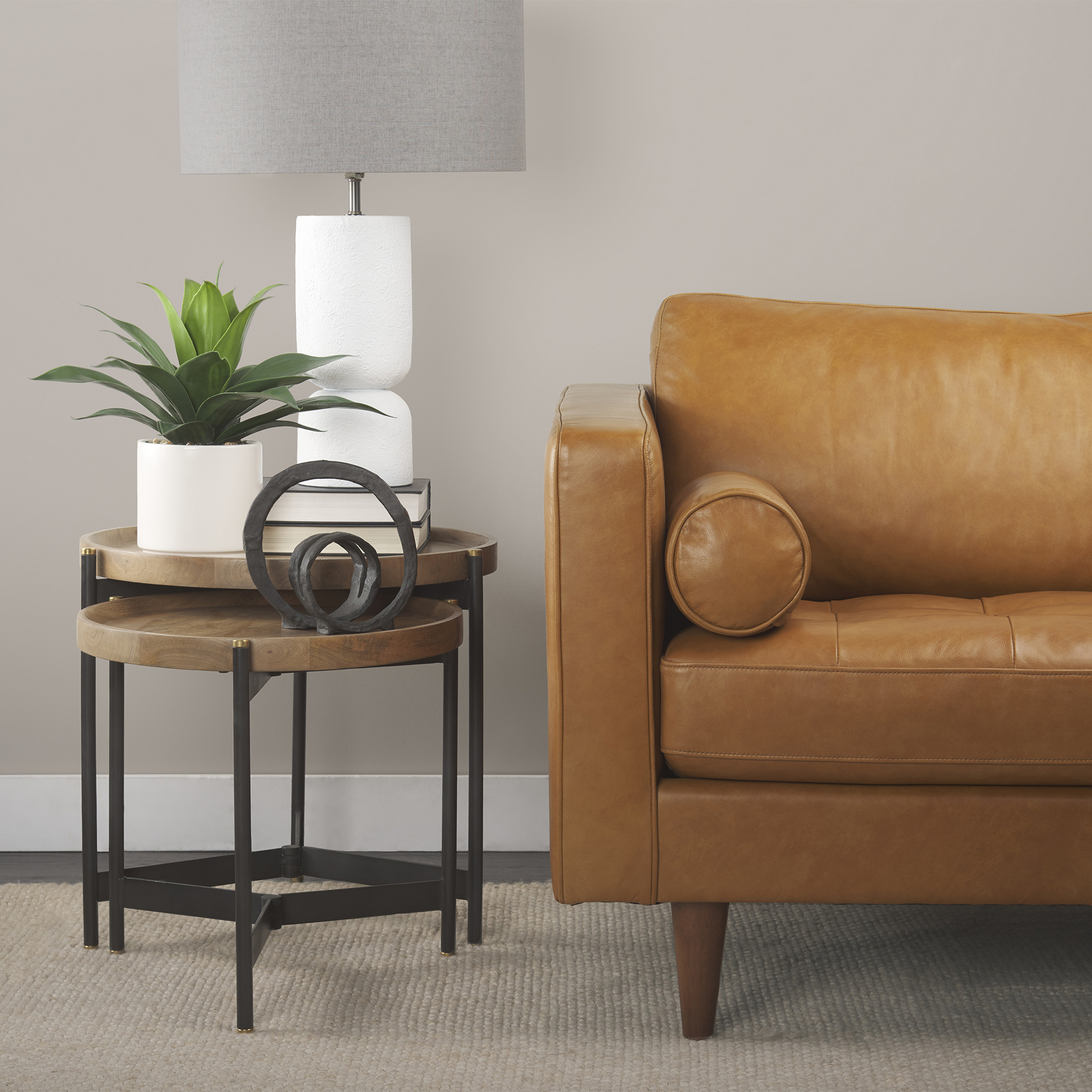 Mercana Svend Right Chaise Sectional  - Tan, Leather