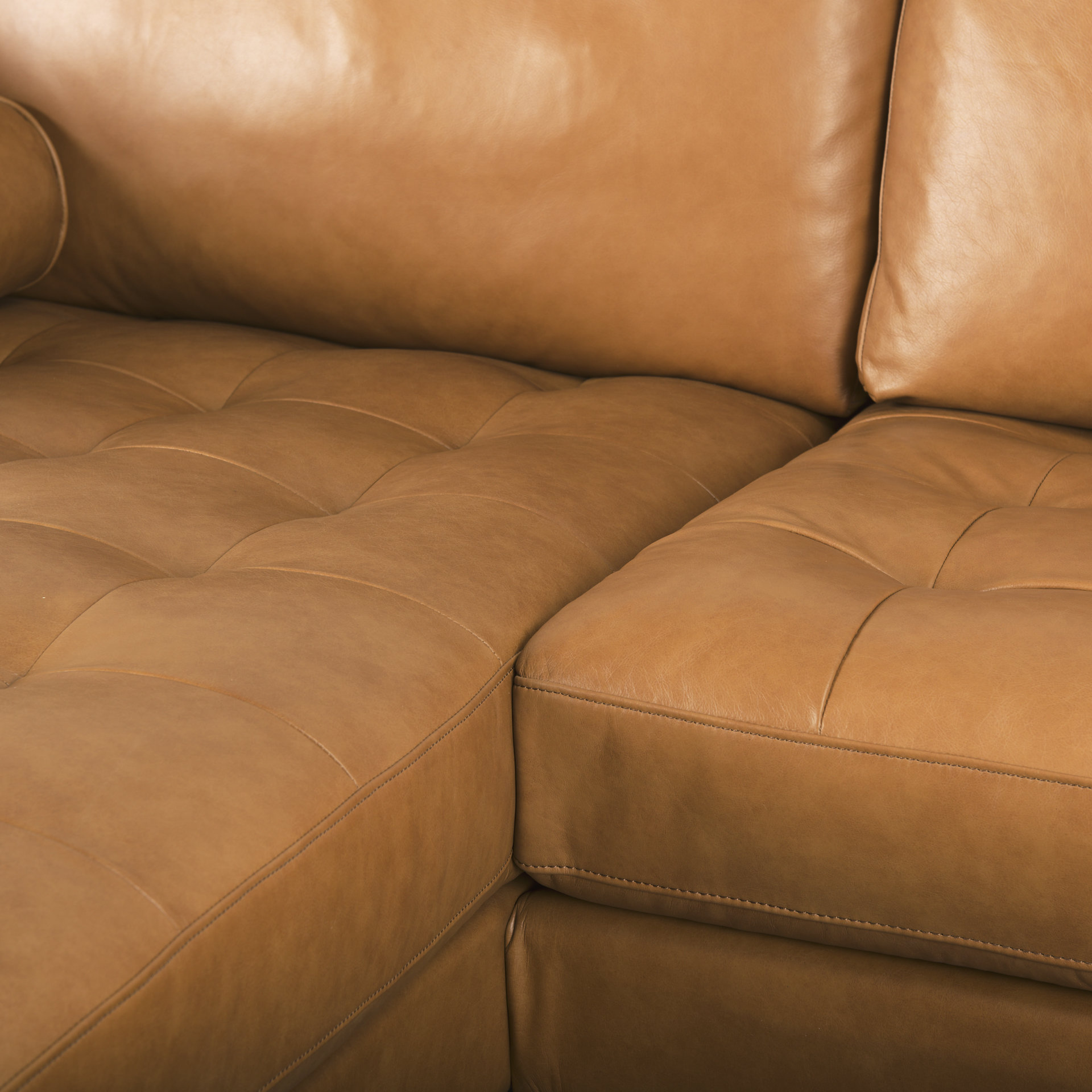 Mercana Svend Left Chaise Sectional  - Tan, Leather