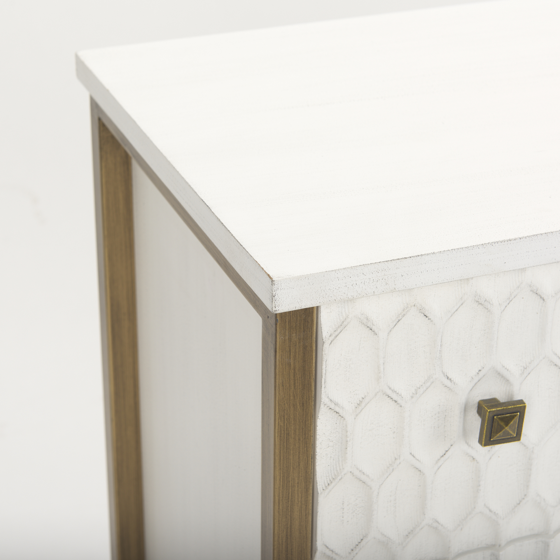 Mercana Savannah Sideboard - White/Gold, Manufactured Wood