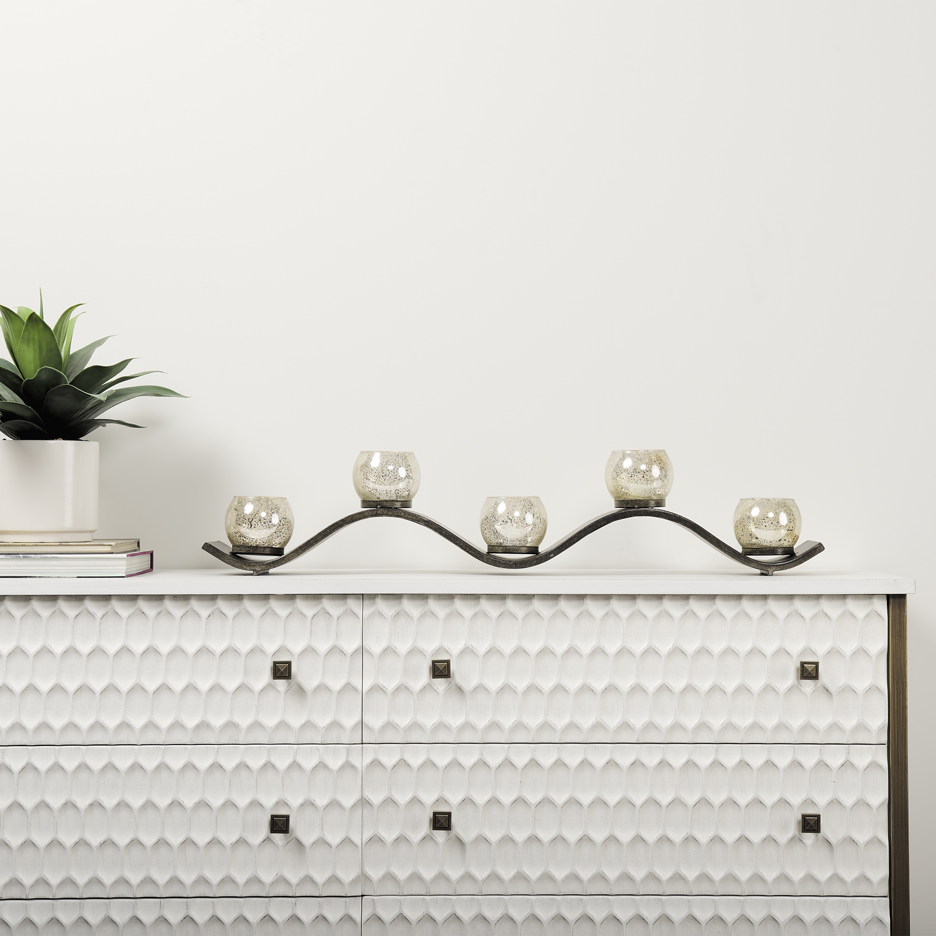 Mercana Savannah Sideboard - White/Gold, Manufactured Wood