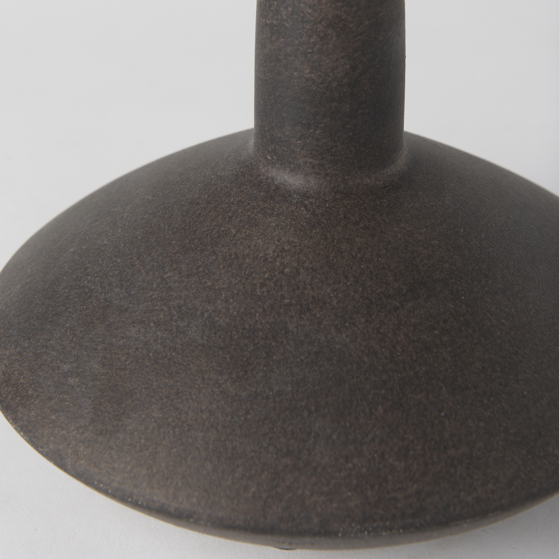 Mercana Rylee Vase - Dark Brown, H7"