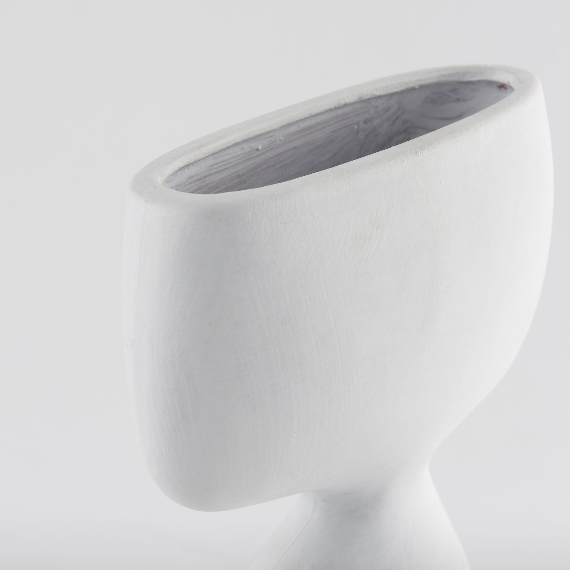 Mercana Rylee Vase - White, H12"