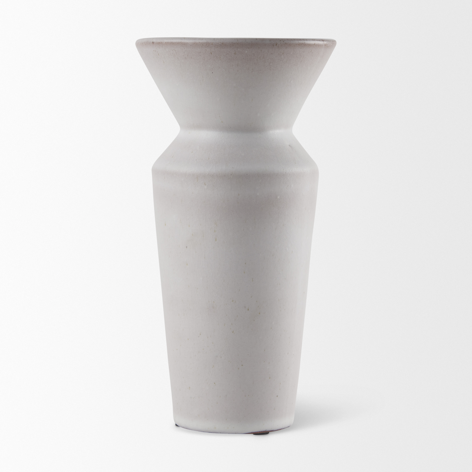 Mercana - Esme Vase in Cream, Ceramic