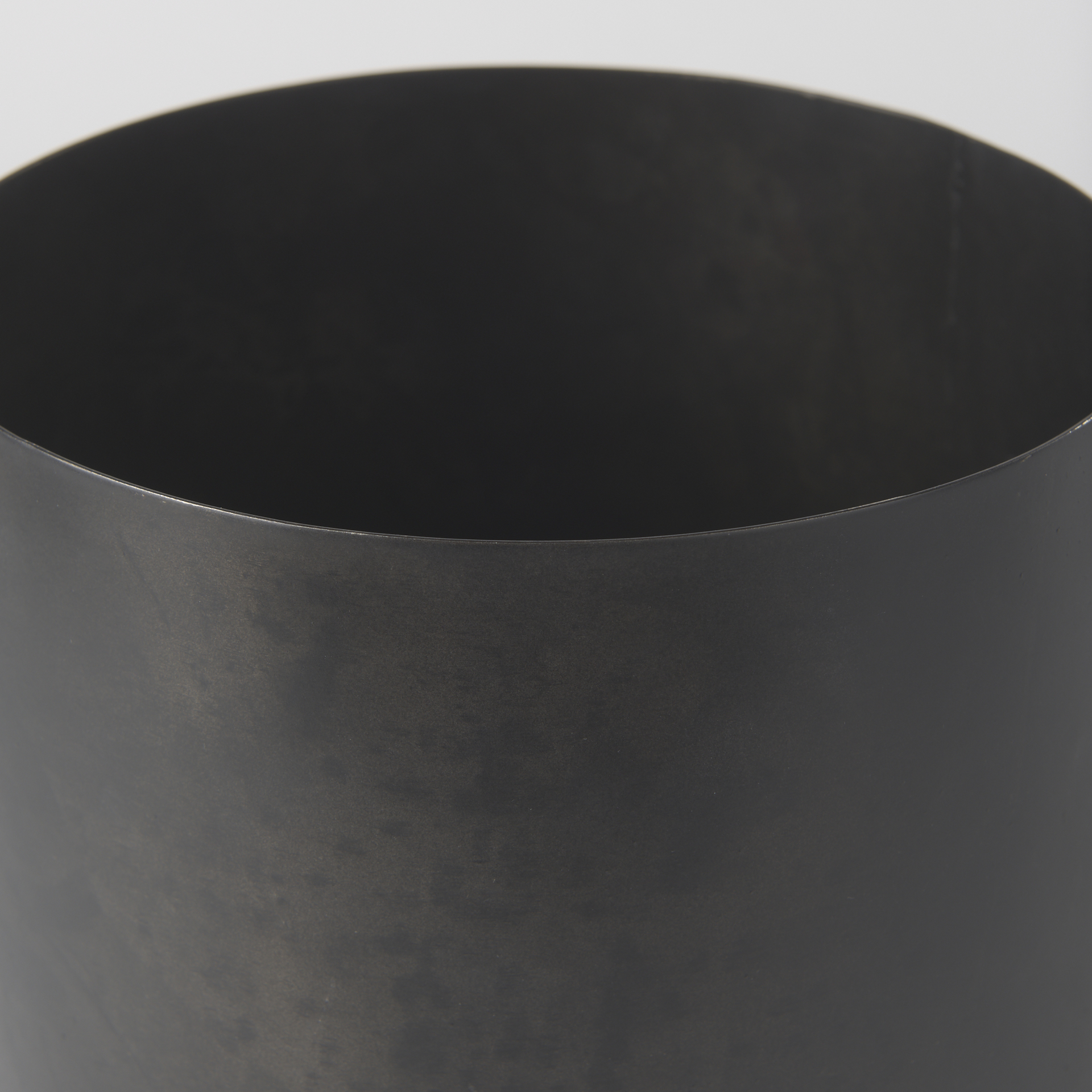 Mercana Juno Vase - Antique Black, H8,5"