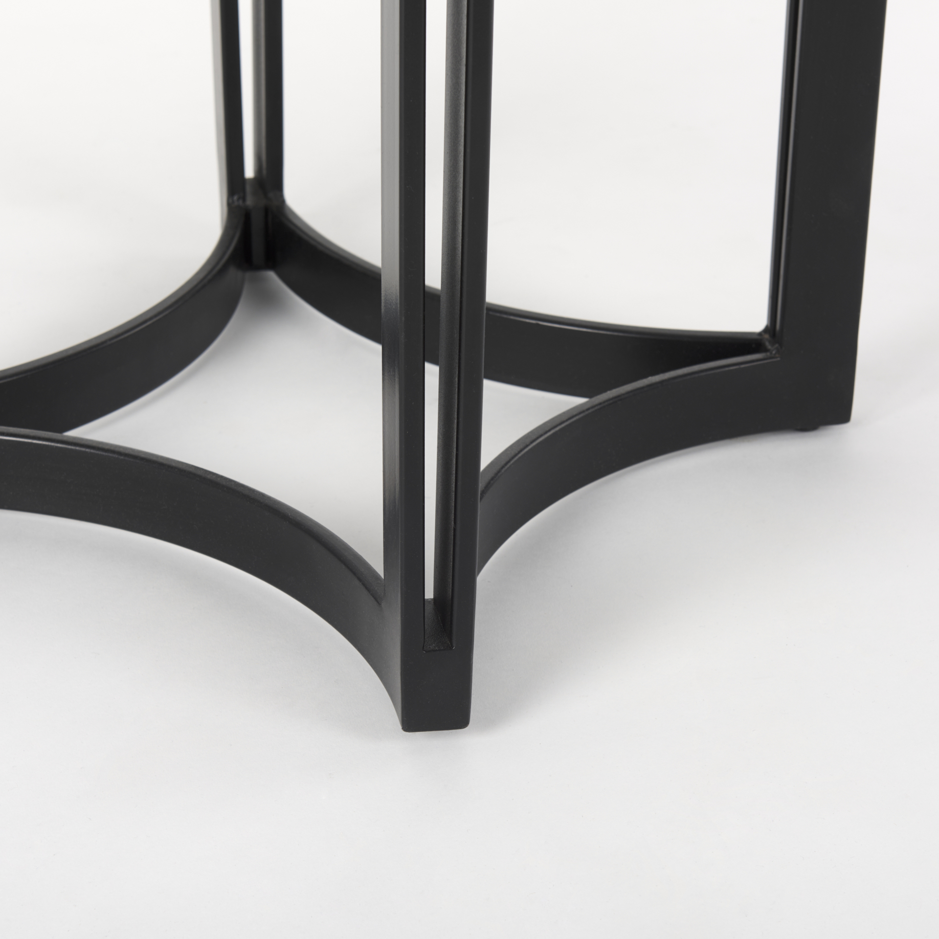 Mercana Tanner Bistro Table - Black/White, Metal