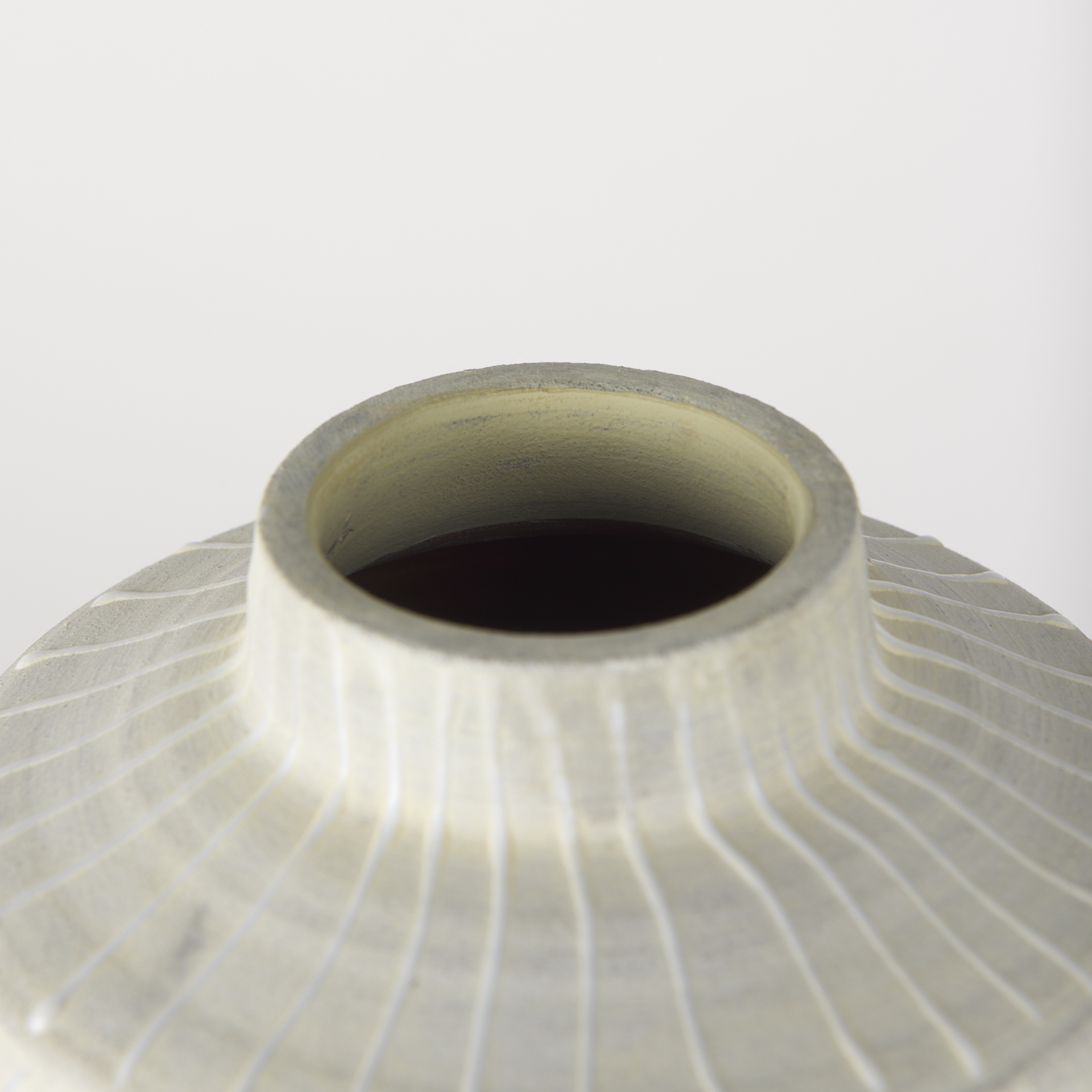 Mercana Blume Large Vase - Gray/White, Ceramic