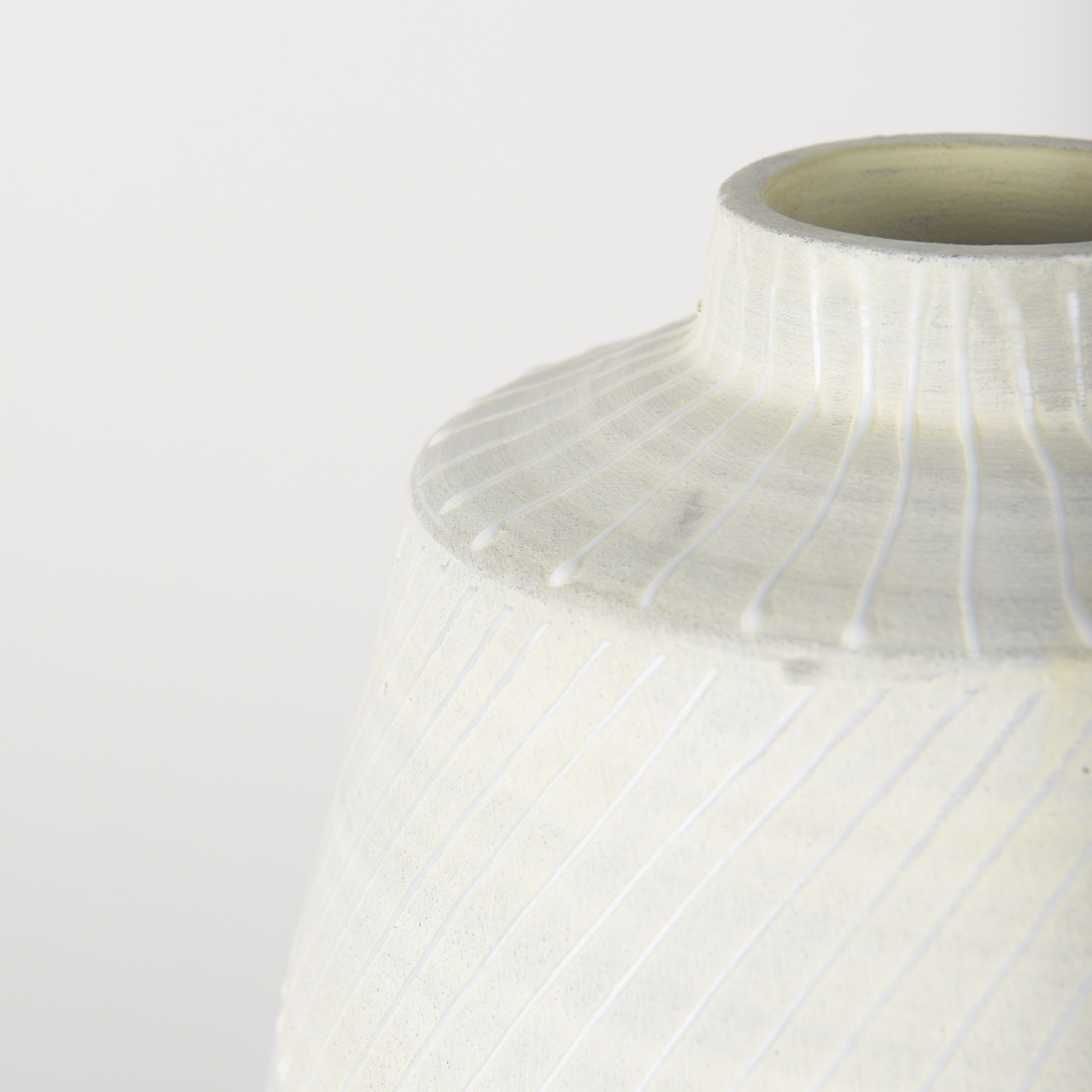 Mercana Blume Large Vase - Gray/White, Ceramic