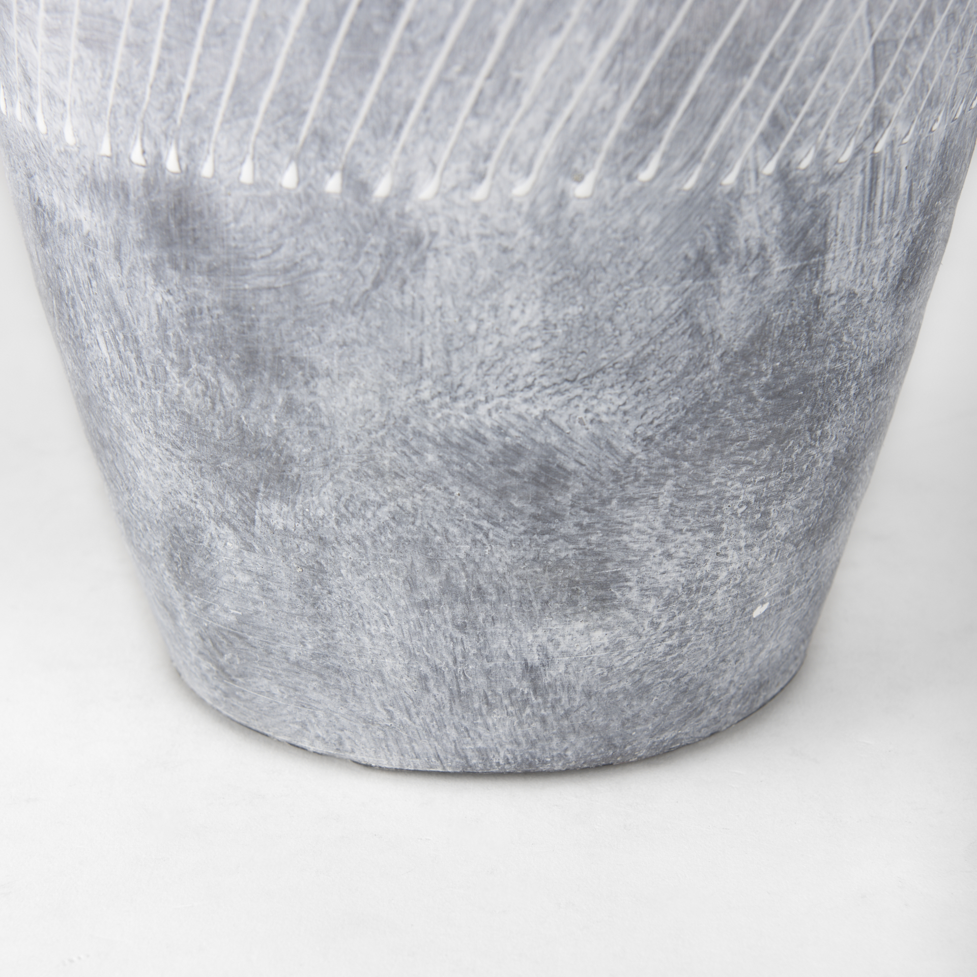 Mercana Blume Large Vase - Gray/White, Ceramic
