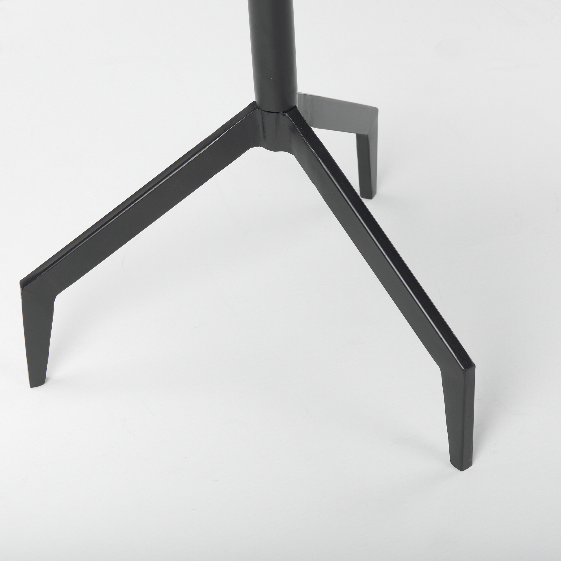 Mercana Serre Accent Table - Black, Metal