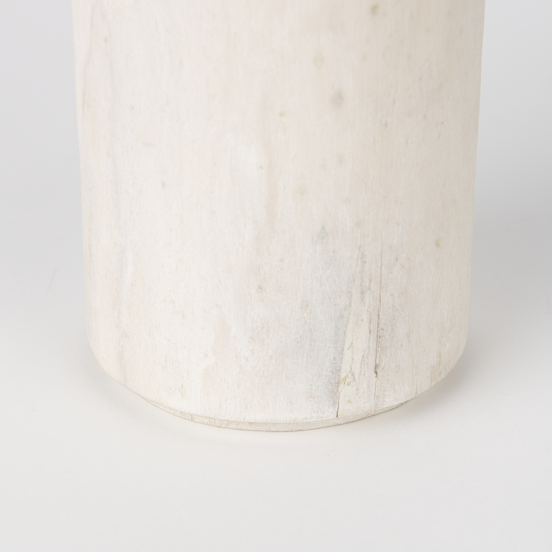 Mercana Knox Medium Object - White, Wood
