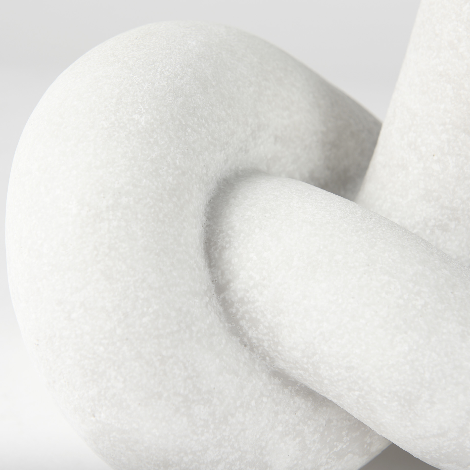Mercana Otto Small Object - White, Resin