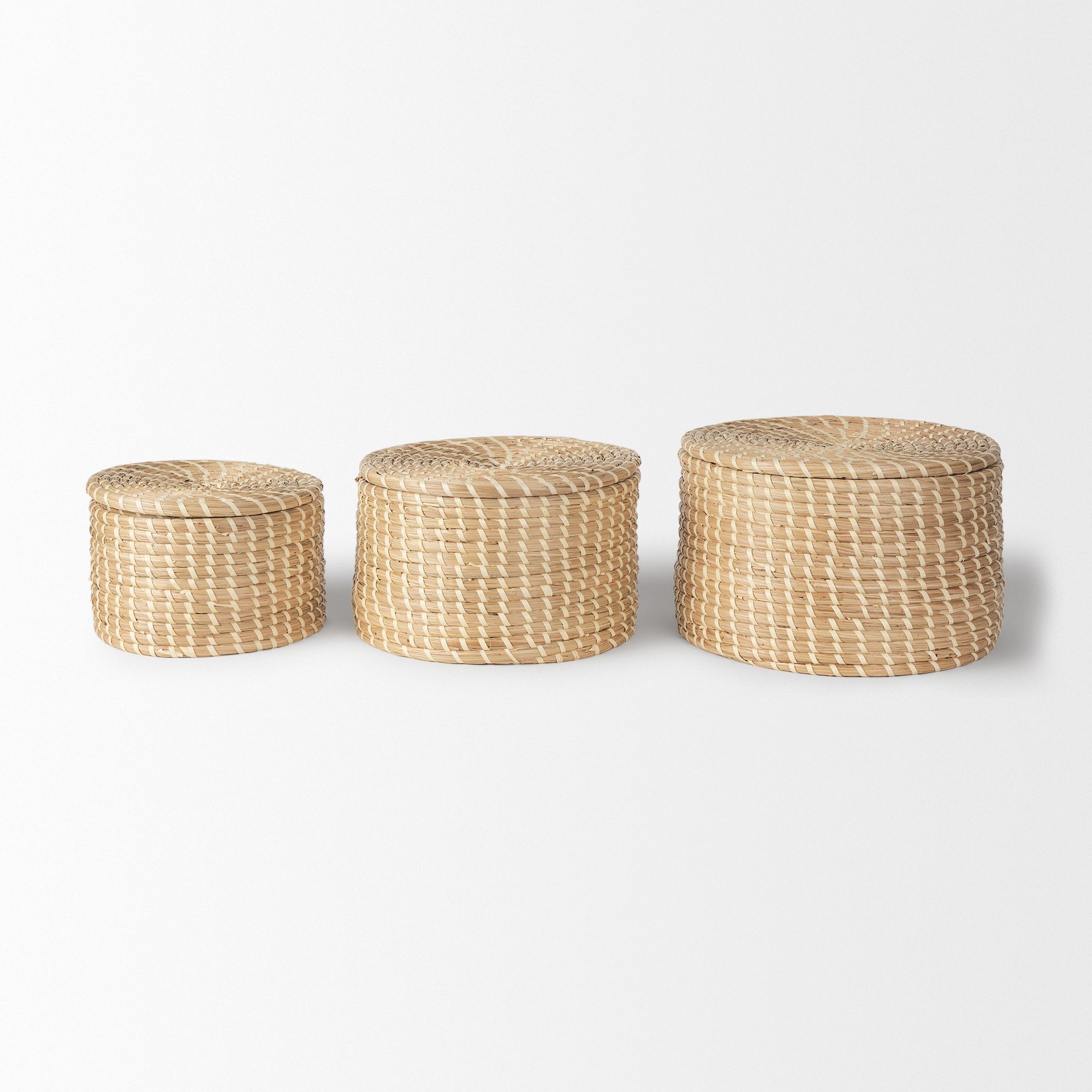 Mercana - Kailini Nesting Seagrass Palm Leaf Boxes with Lids (Set of 3)