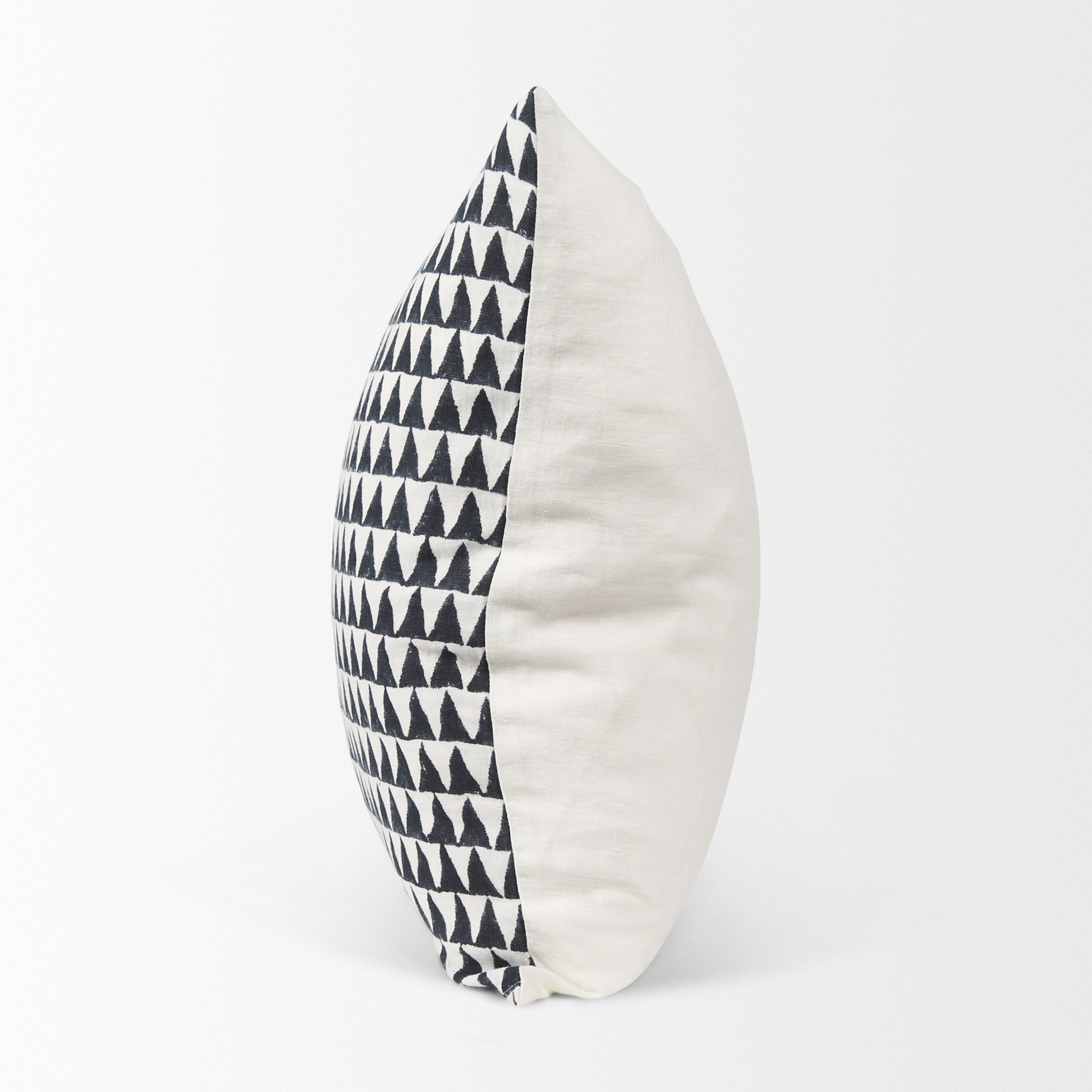 Mercana Jolie Pillow Cover - Cream/Black, 22x22