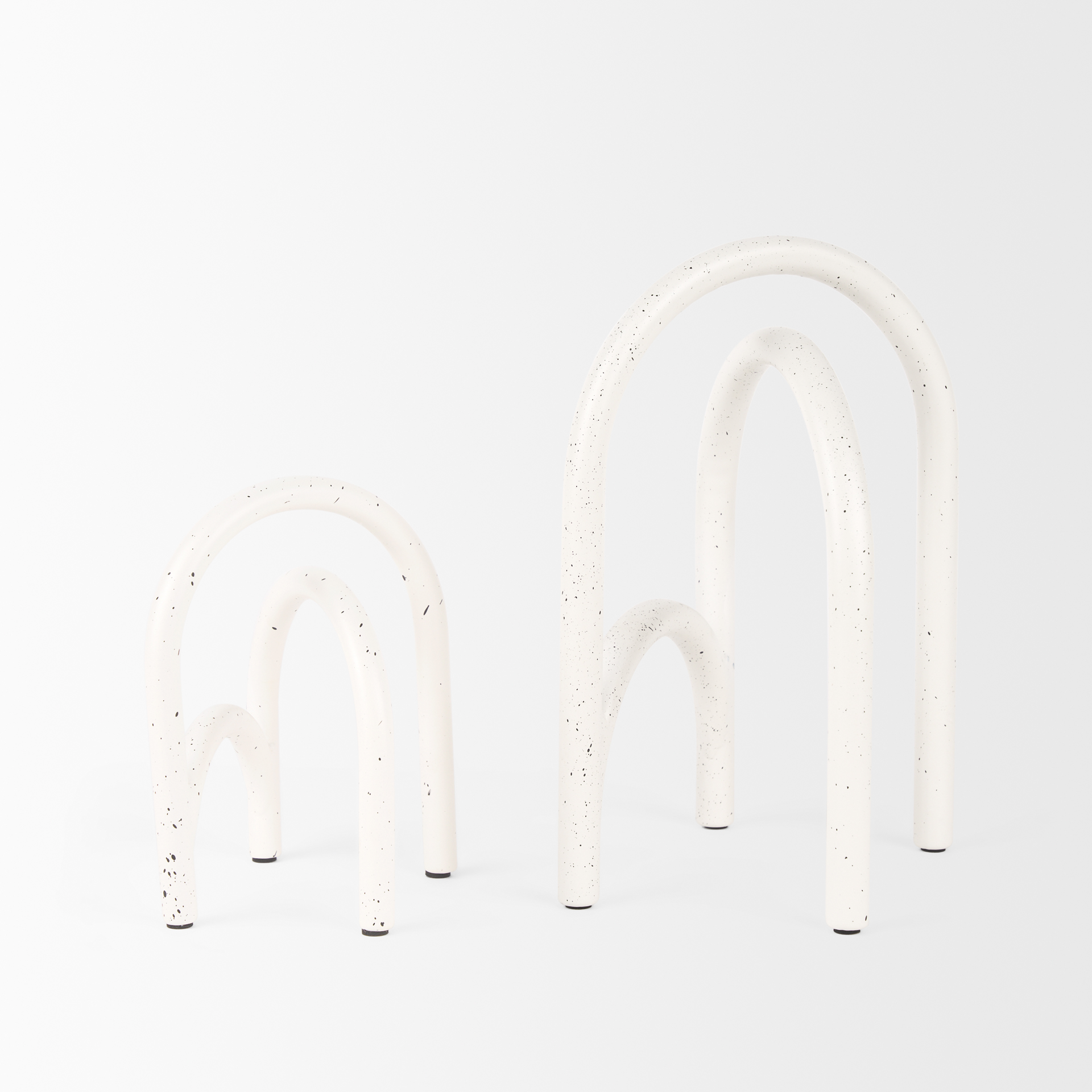 Mercana - Springe Object in White, Metal