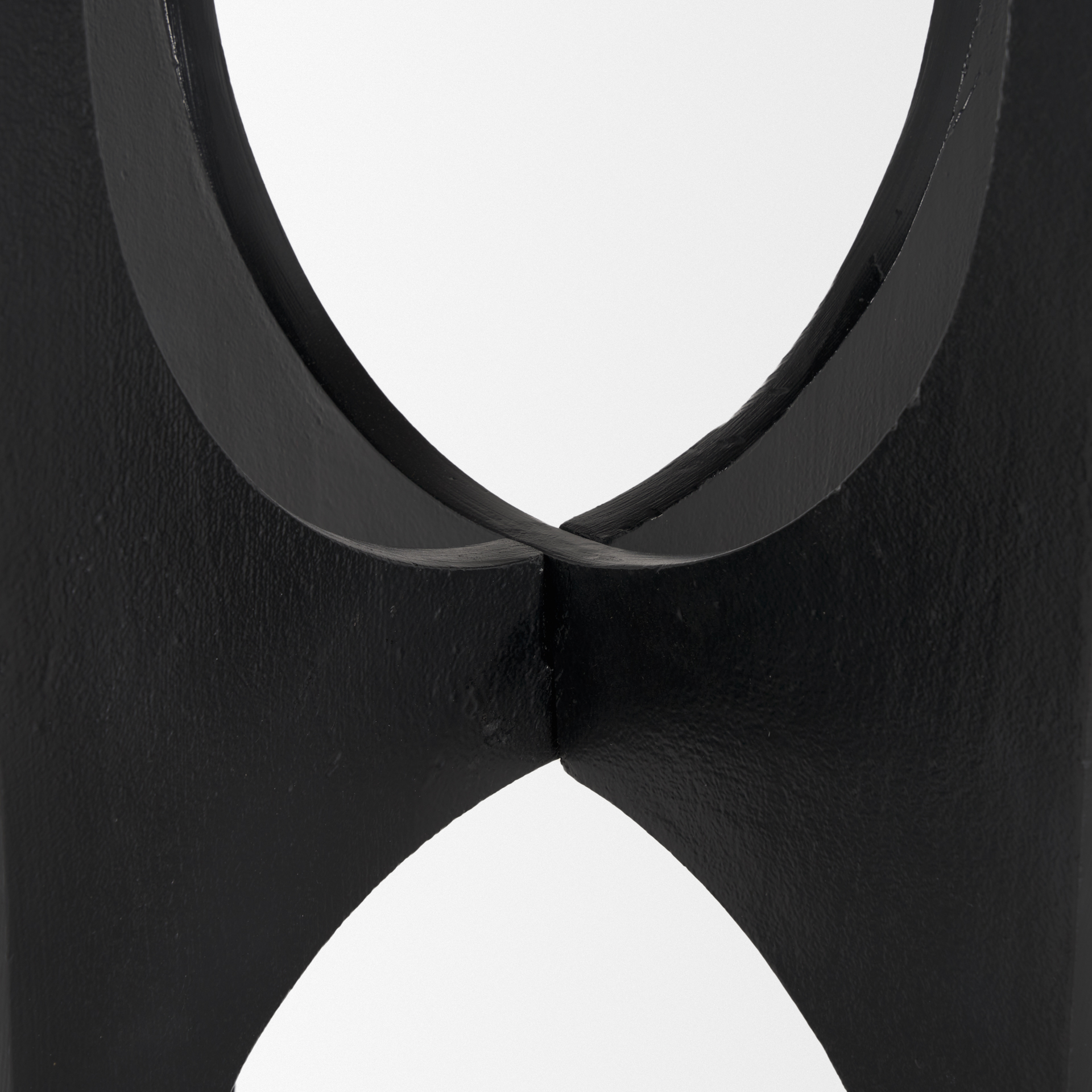 Mercana - Sobi Accent Table in Black, Metal