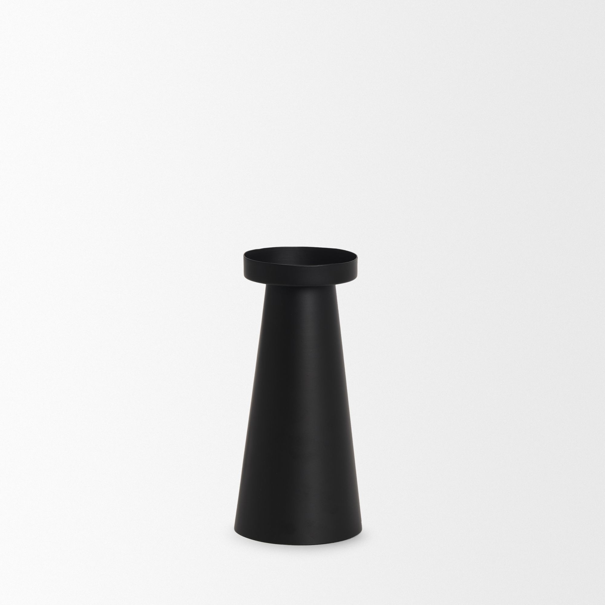 Mercana Quadir Medium Matte Black Metal Candle Holder