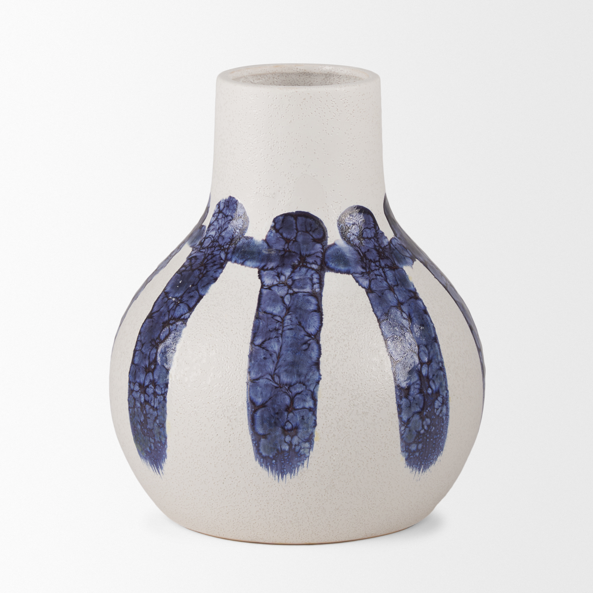 Mercana - Truett Jug in White, Ceramic