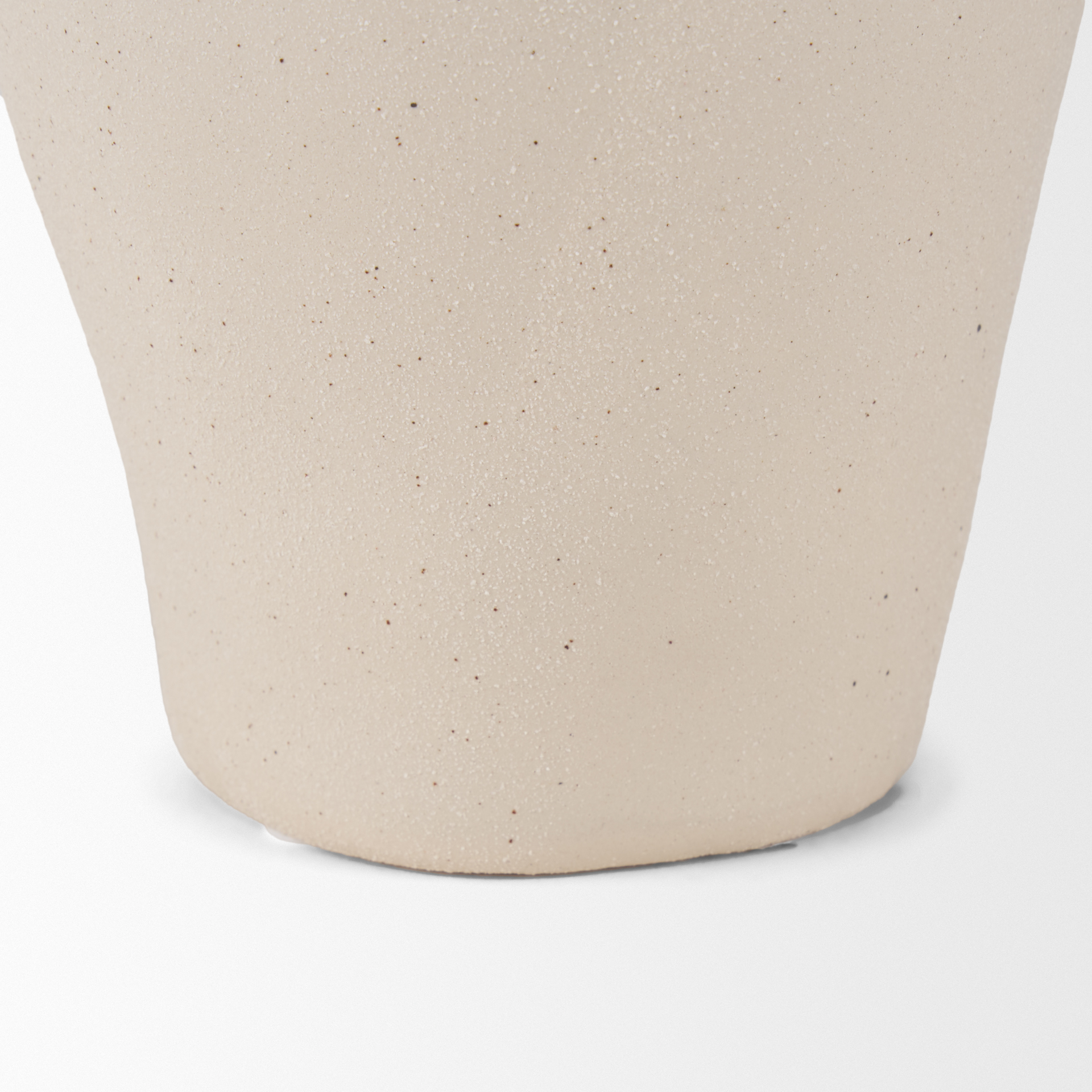 Mercana Valora Vase - White, Ceramic