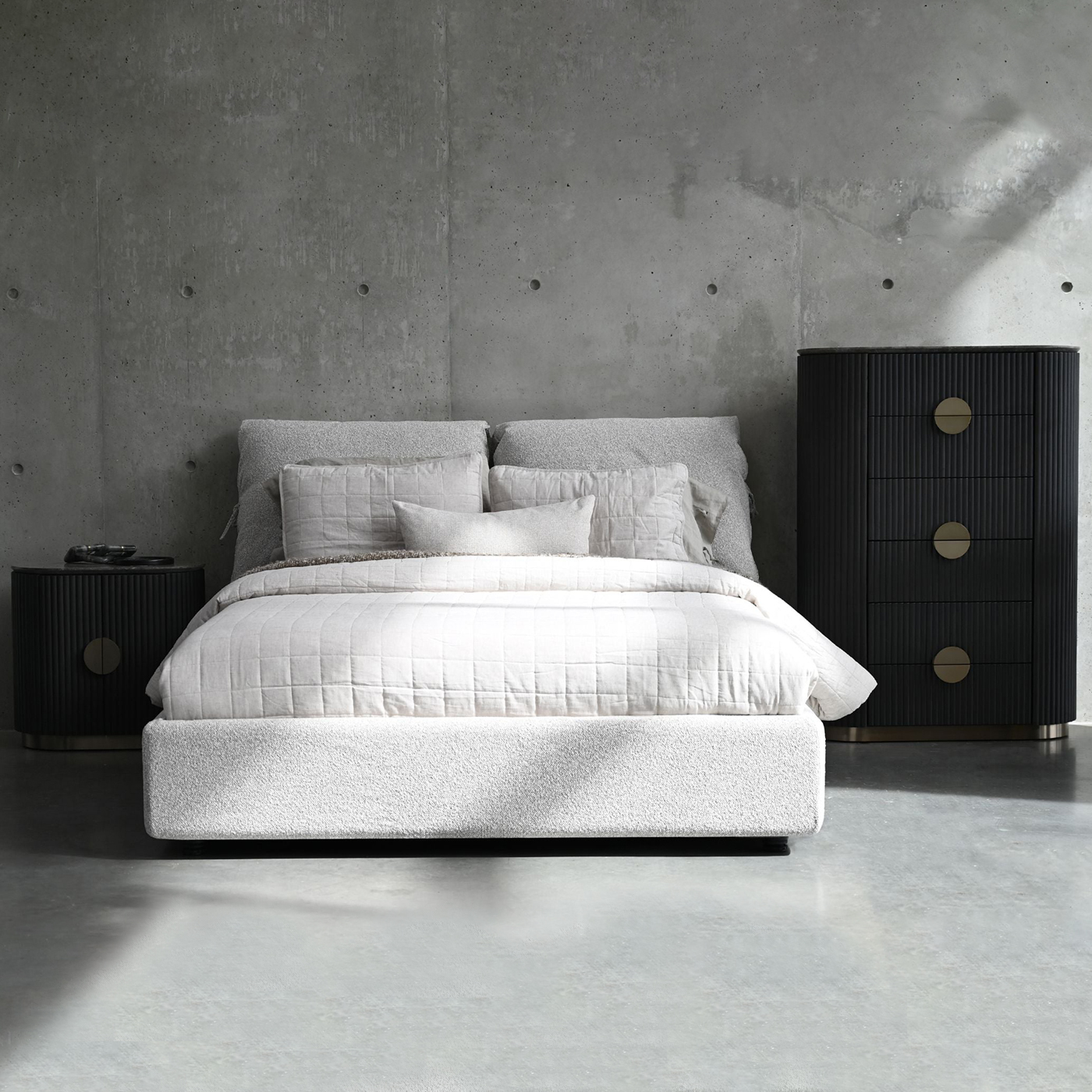 Mobital - Plume Bed Upholstered