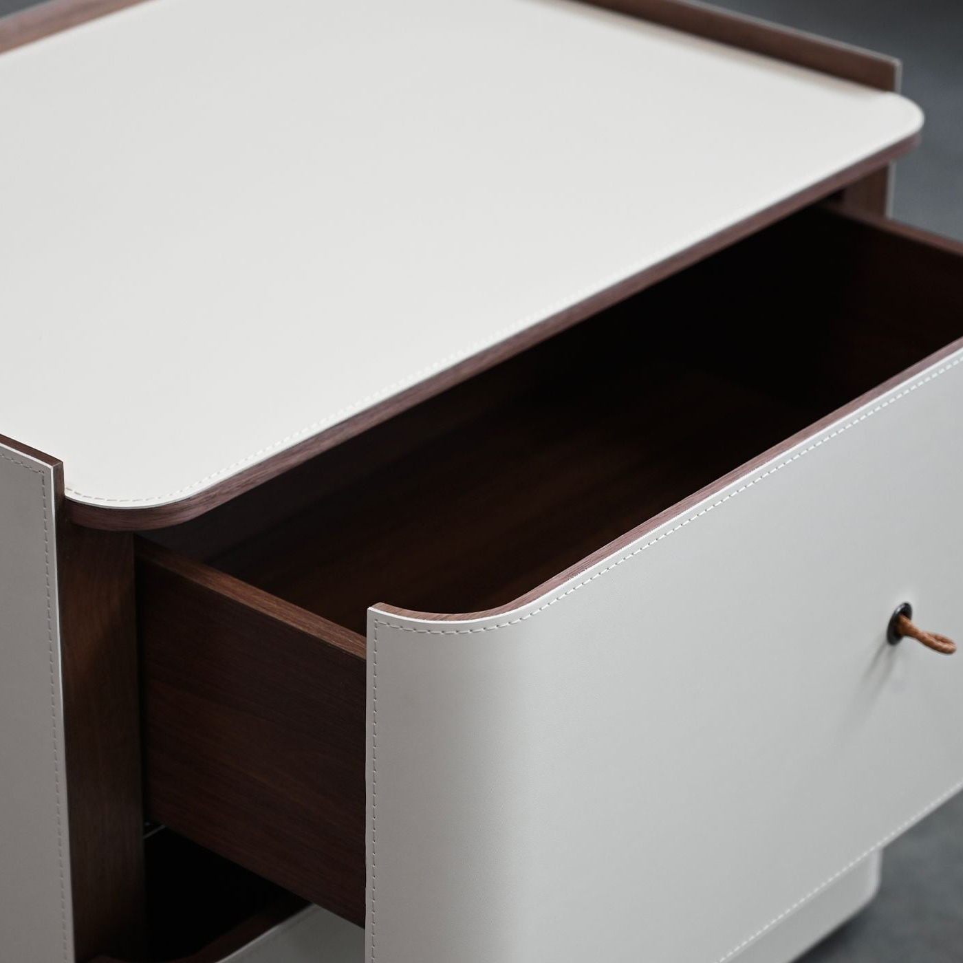 Mobital - Sumu Side Table in Cream