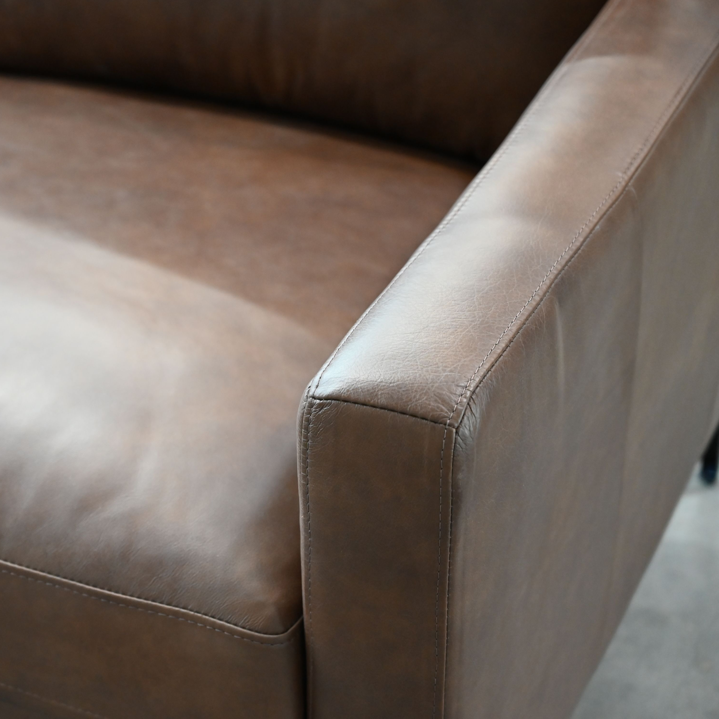 Mobital - Cuff Sofa