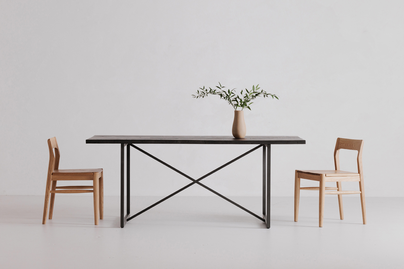 Moe's Sierra Dining Table - Black