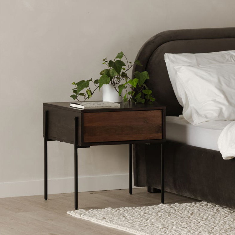 Moe's - Tobin Side Table