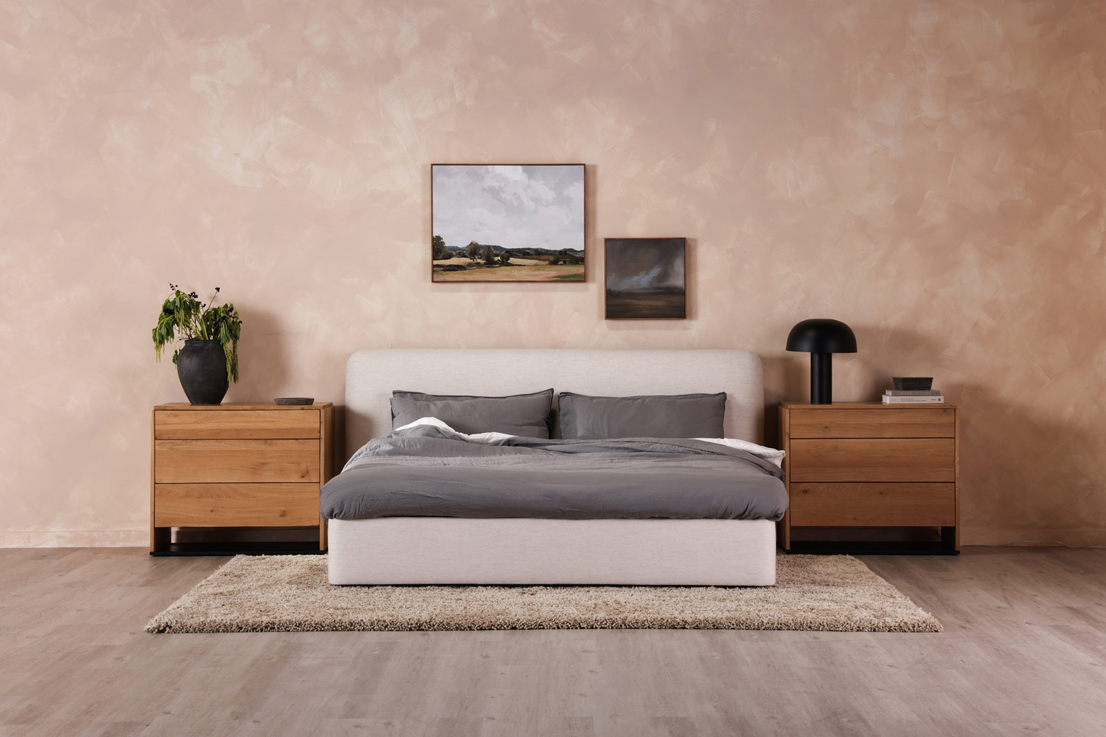 Moe's Samara Bed - Cottage Linen, King