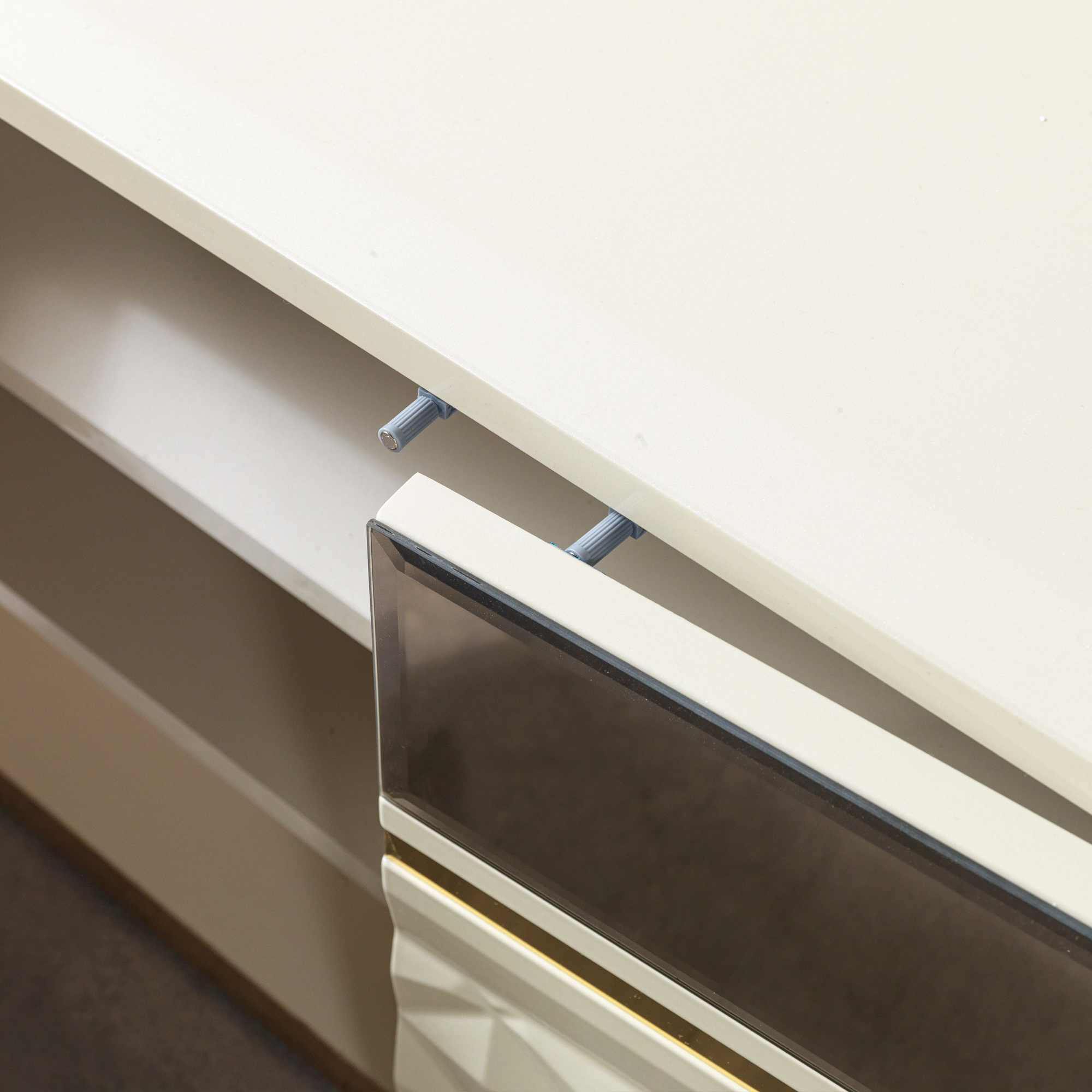 Nova - Anica Ivory Tv Stand