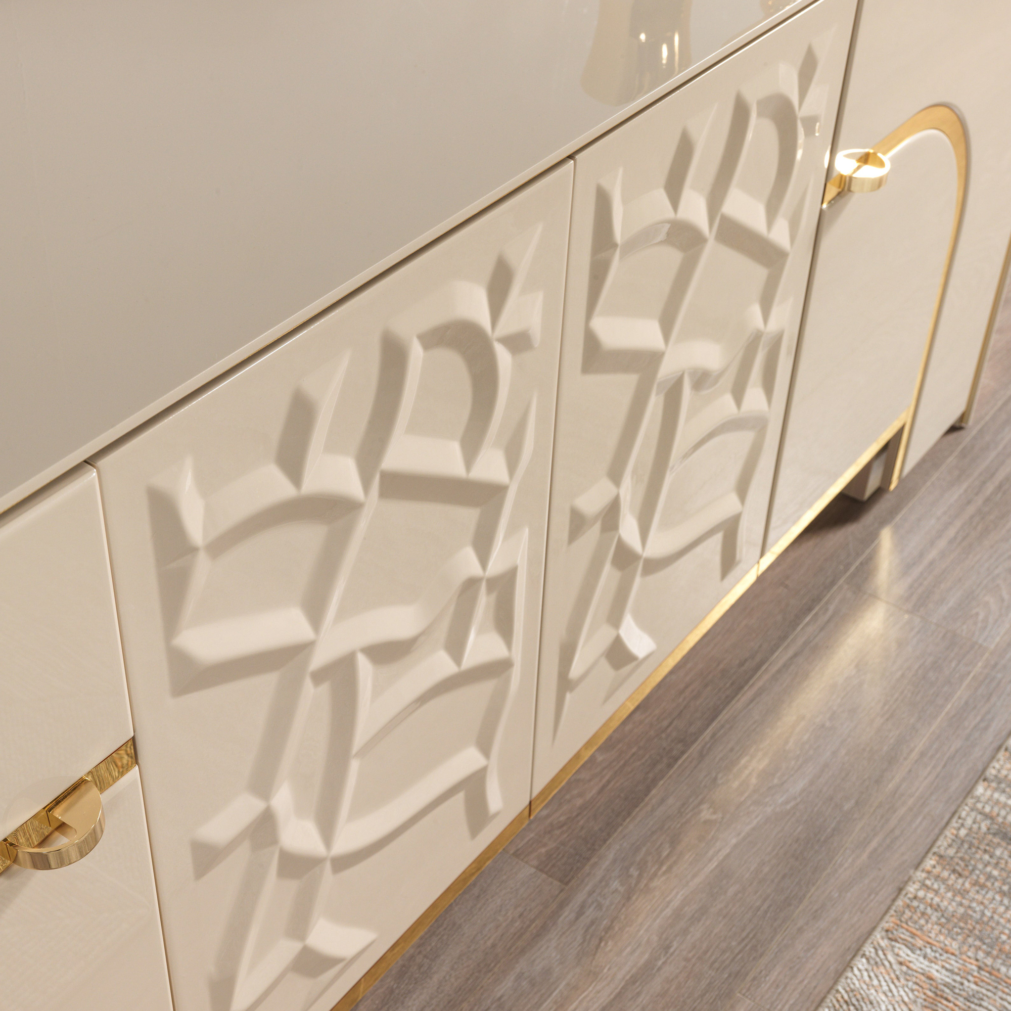 Nova - Helena Ivory Dining Server