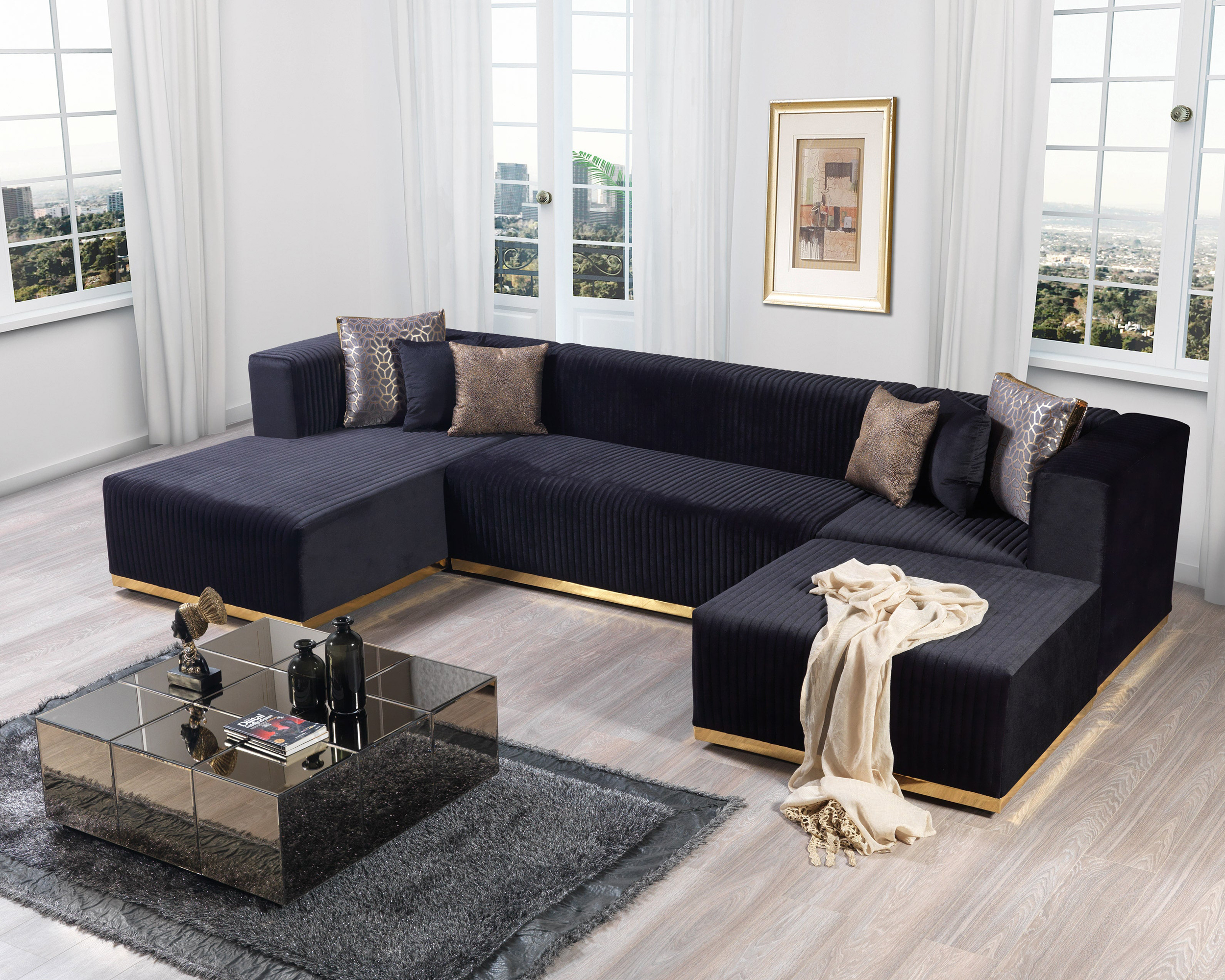 Nova Juliana Velvet 4-Piece Sectional - Black