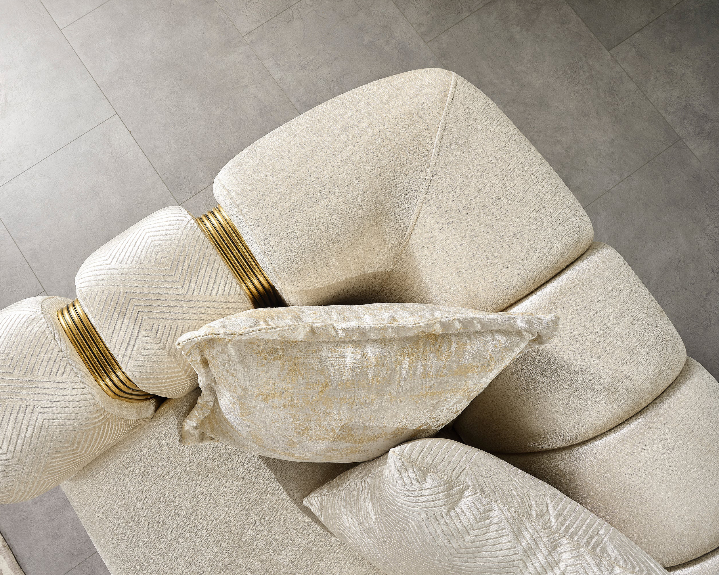 Nova Santana Velvet Sofa - Ivory