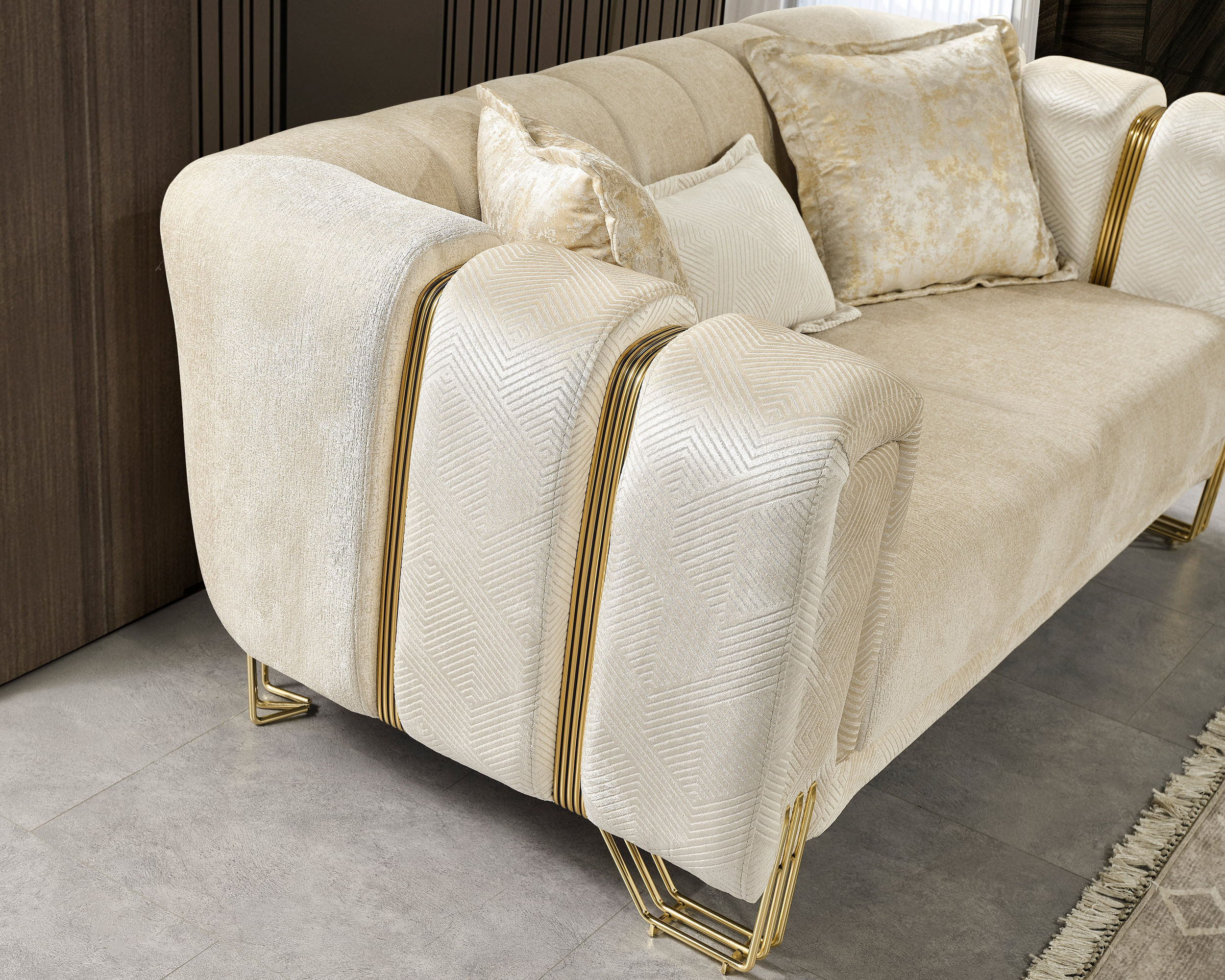 Nova Santana Velvet Sofa - Ivory