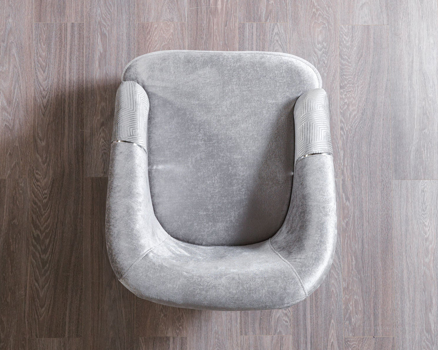 Nova Santana Velvet Chair - Silver