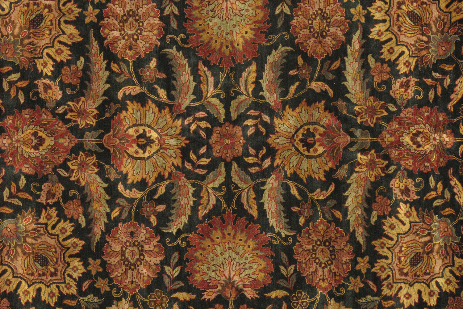 Pasargad - Mogul Art Agra Collection Hand-Knotted Lamb's Wool Area Rug 122'' x 168'' (024478)