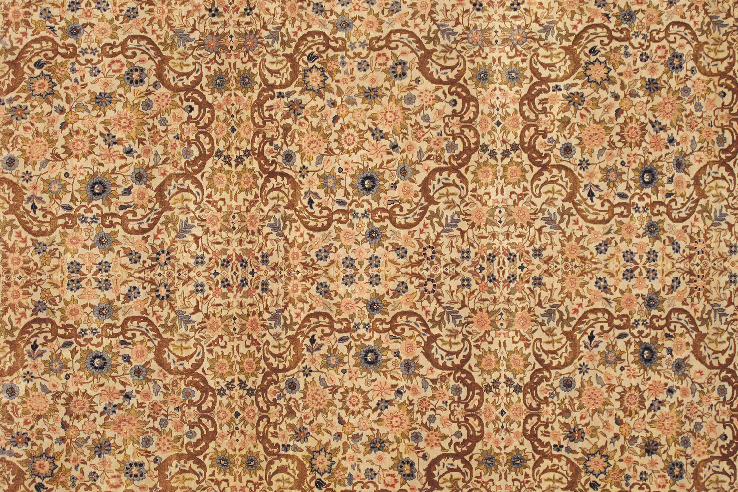Pasargad - Lavar Collection Hand-Knotted Lamb's Wool Area Rug 165'' x 184'' (026288)
