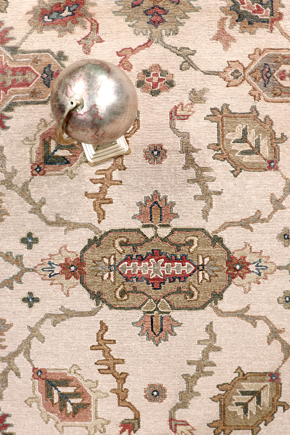 Pasargad - Sumak Collection Hand-Woven Wool Area Rug 107'' x 146'' (69064 9X12)