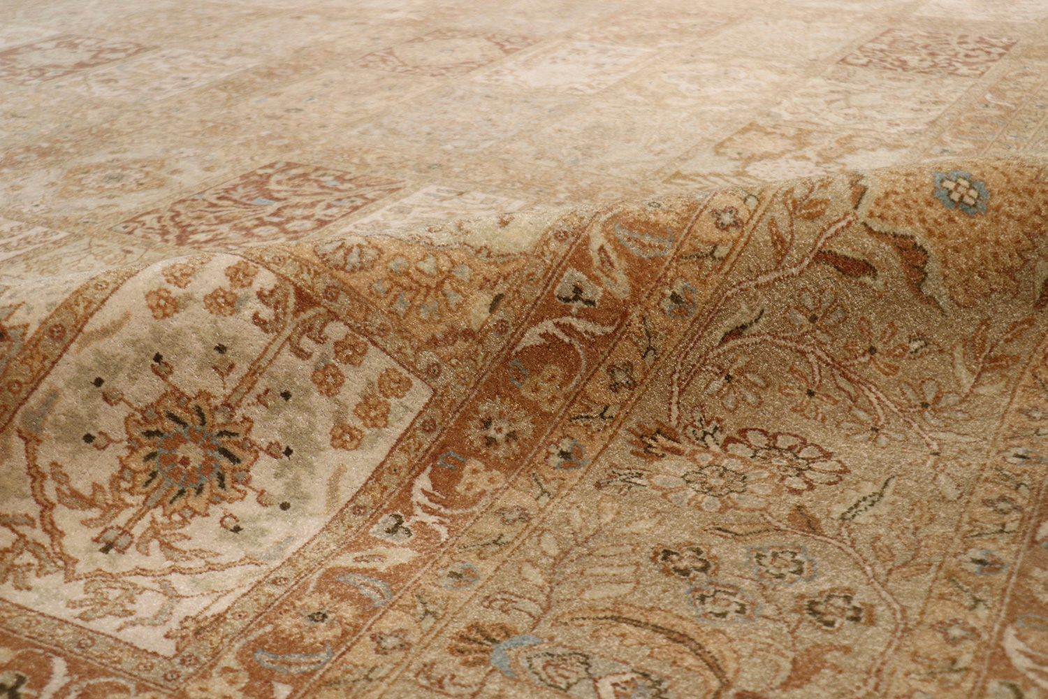 Pasargad - Tabriz Collection Hand-Knotted Lamb's Wool Area Rug 110'' x 145'' (PP-1 9X12)
