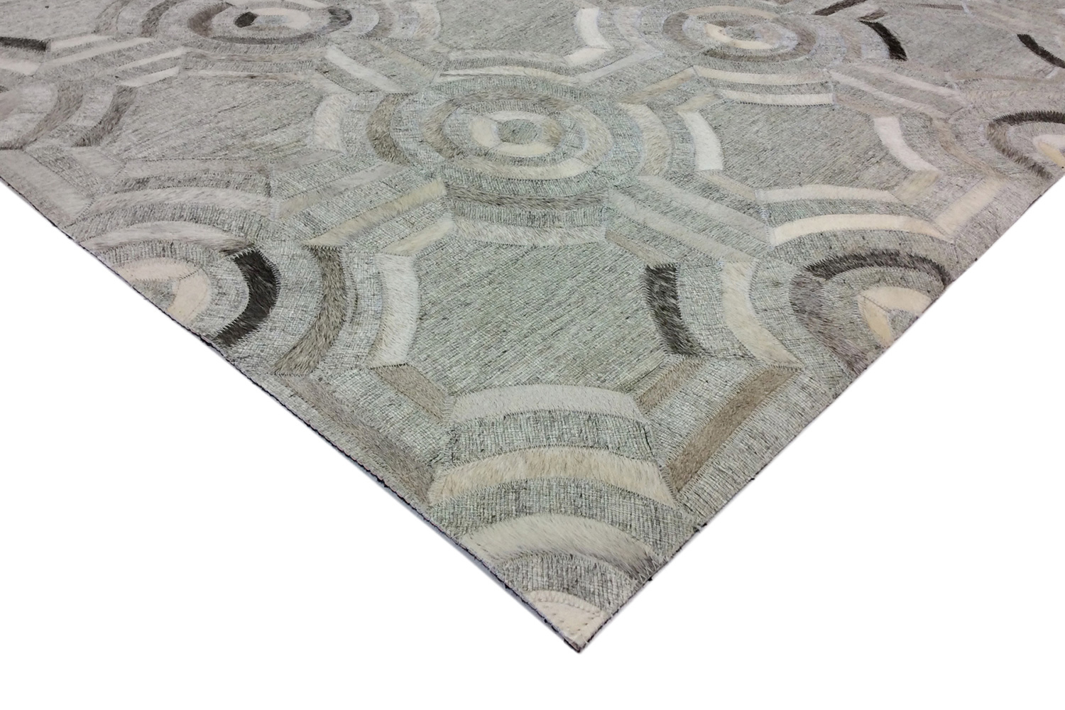 Pasargad Geometric Ivory Cowhide Rug (PTX-3137 6X9) - 72'' x 108''