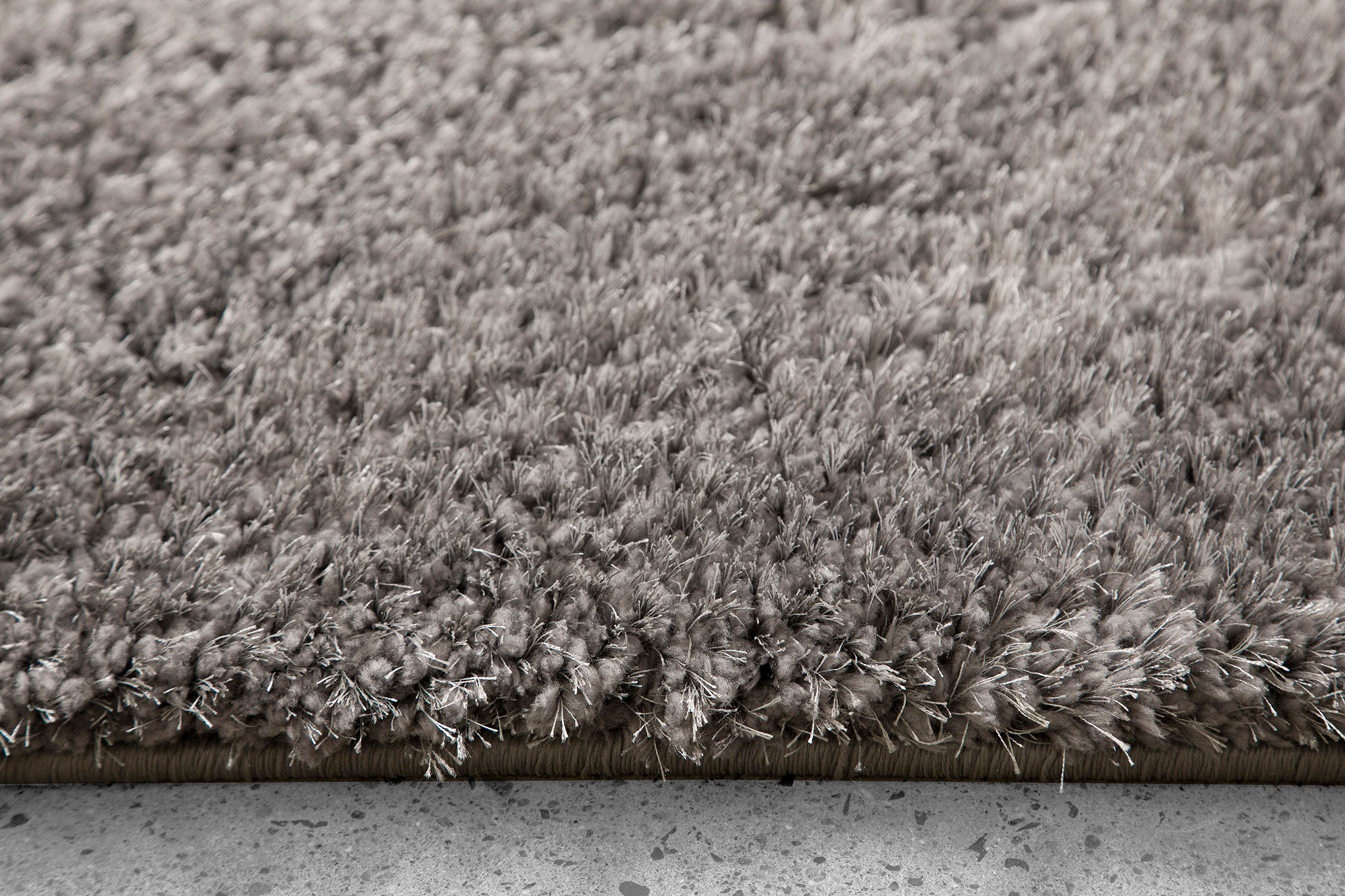 Renwil Lisa Rug - Taupe, 5.2" X 7.2"